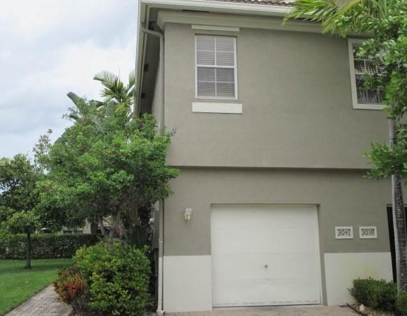 3041 Laurel Ridge Circle Property Photo 1