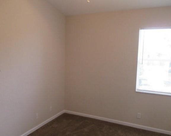 3041 Laurel Ridge Circle Property Photo 6