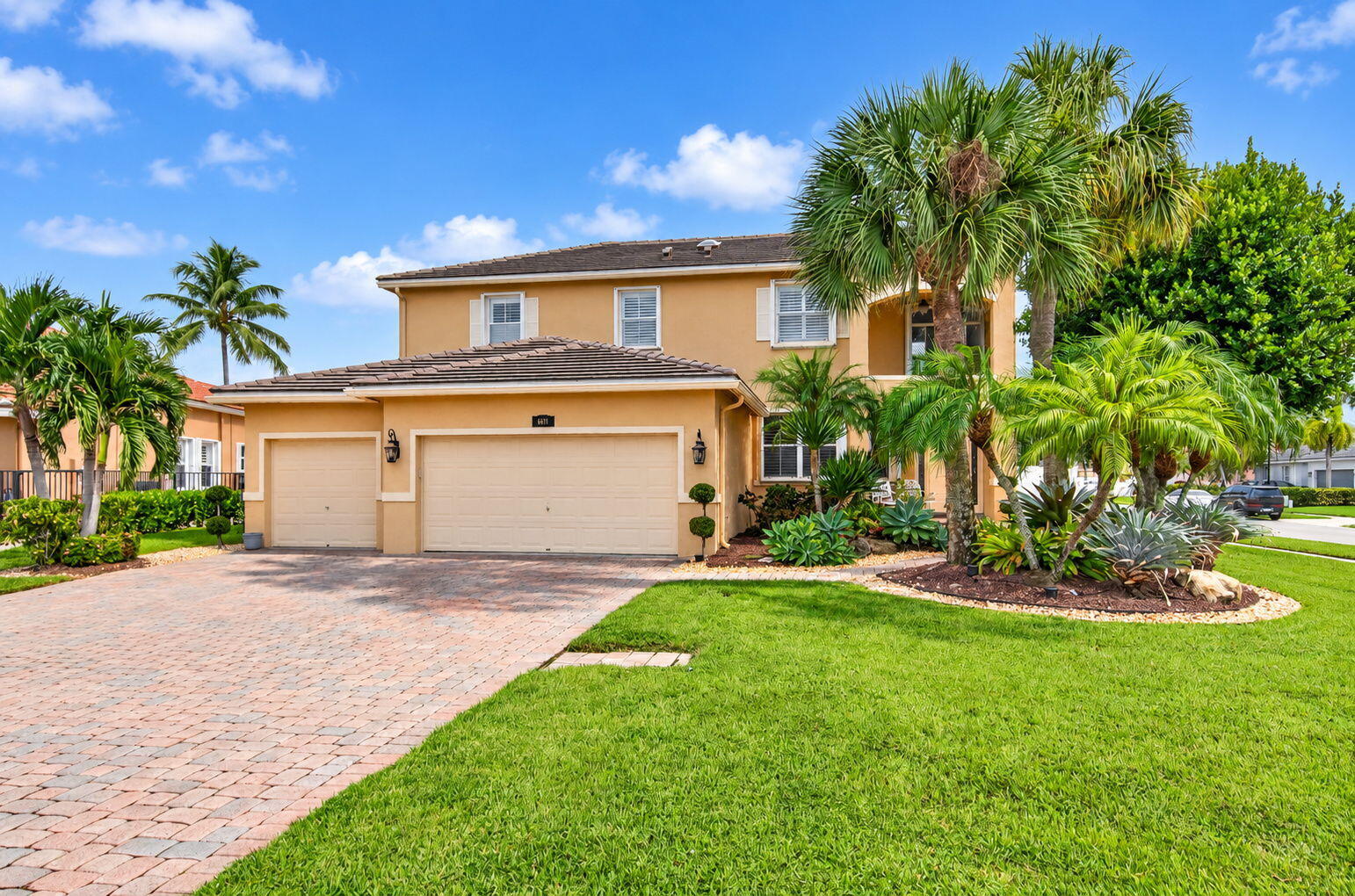 6611 Jessica Court Property Photo 1