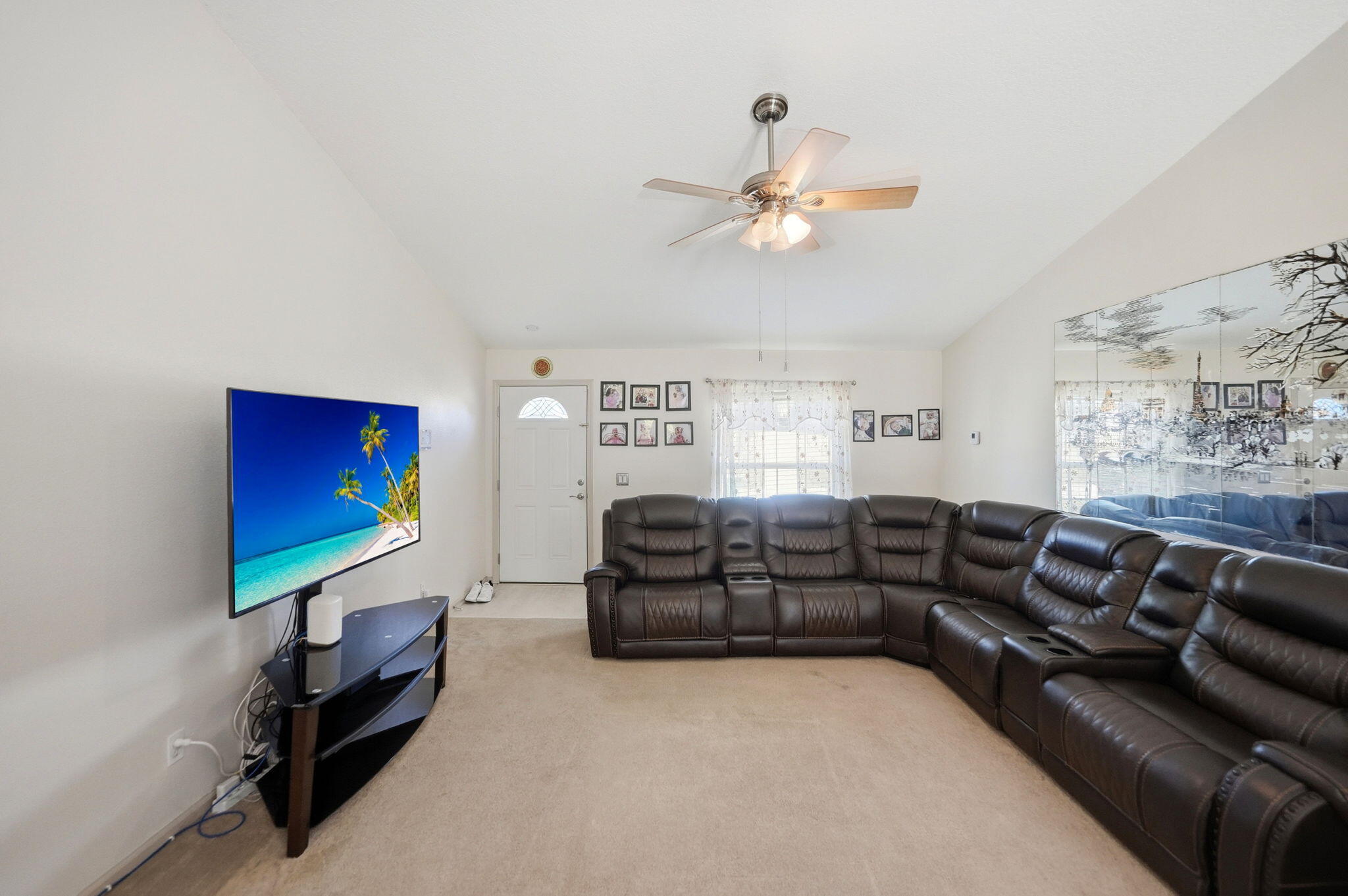 1402 Sw Broadview Street Property Photo 11