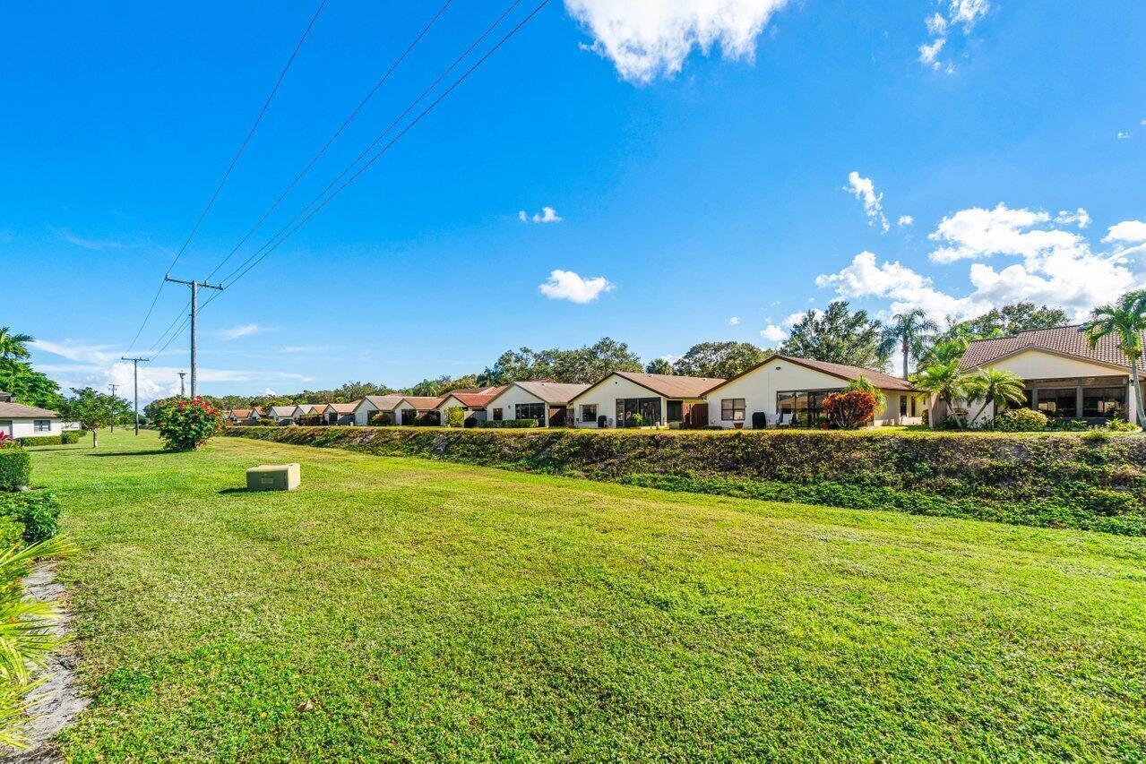 4862 Equestrian Road Property Photo 23