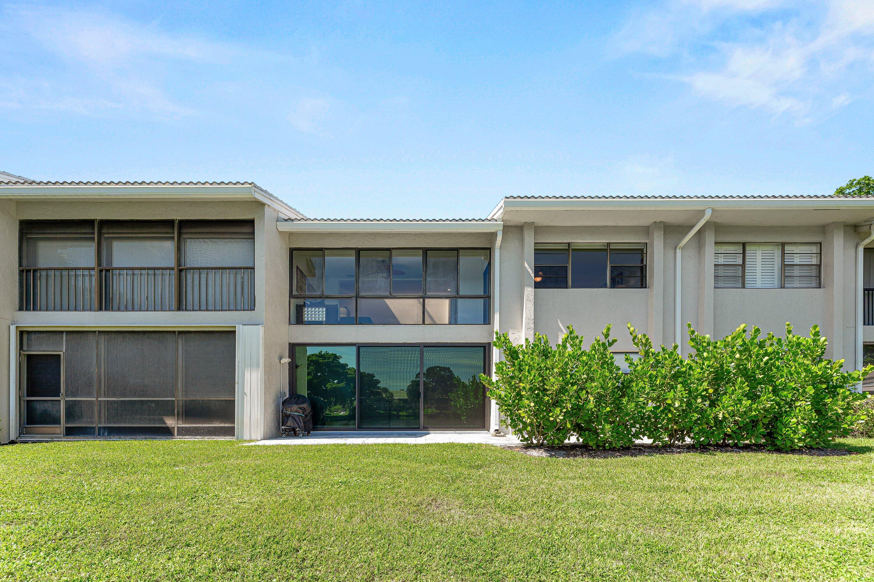36 Eastgate Drive D Property Photo 32