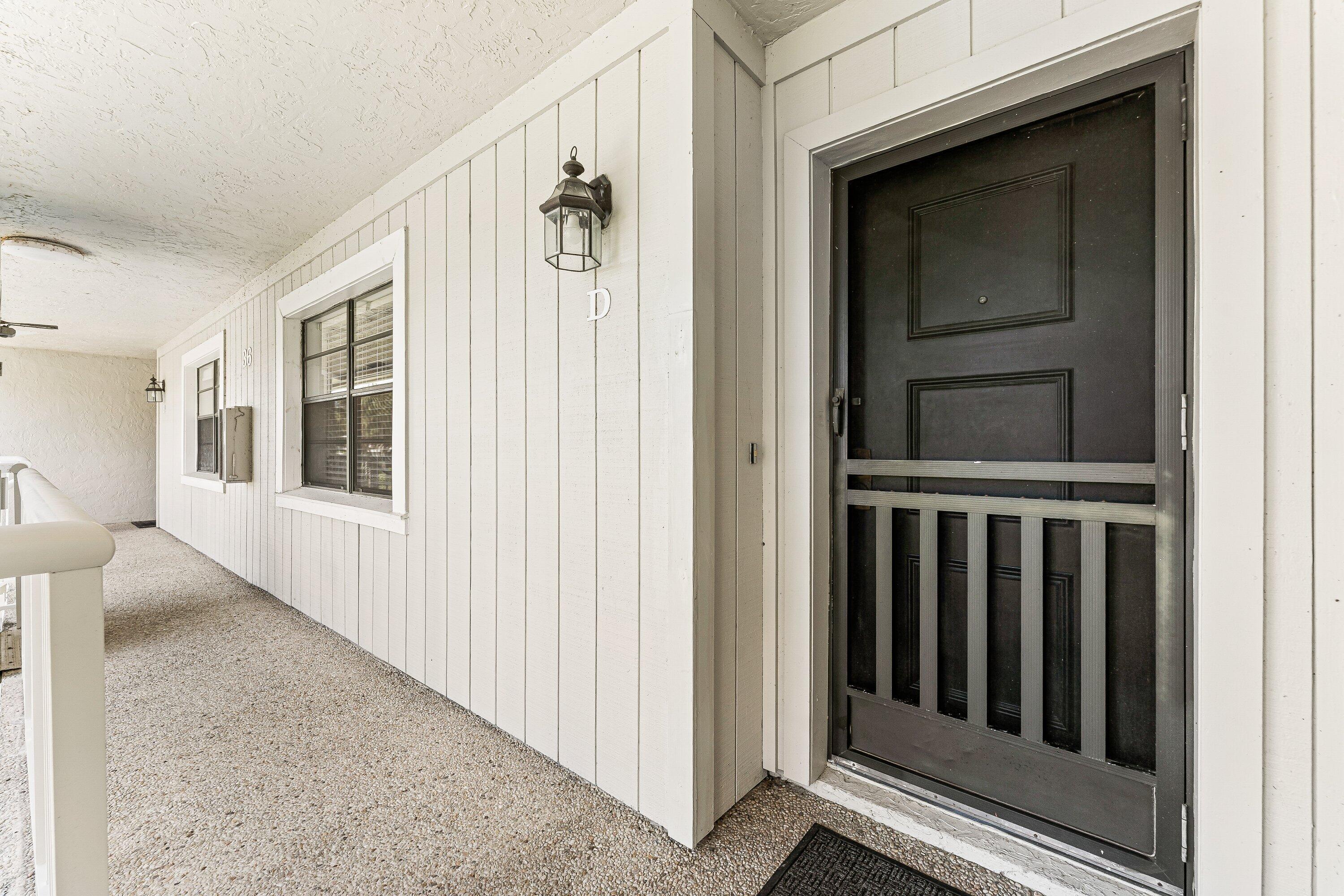 36 Eastgate Drive D Property Photo 34