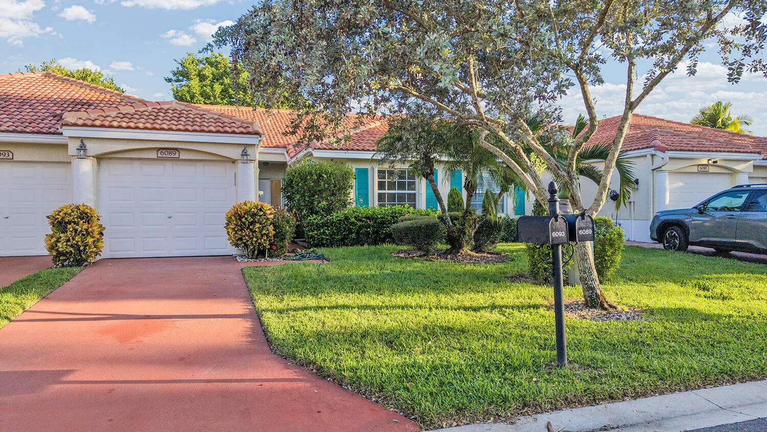 6089 Heliconia Road Property Photo 1