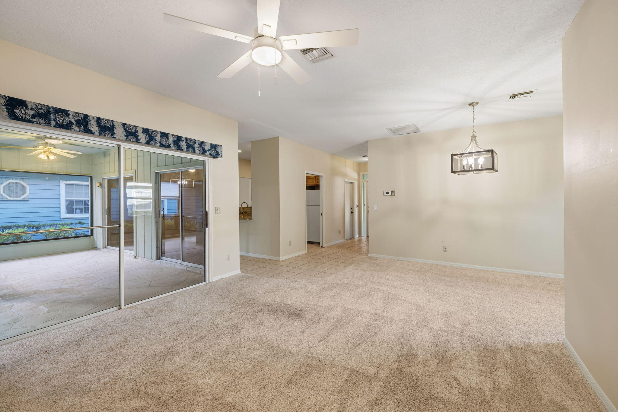 460 Tamarind Place Property Photo 11