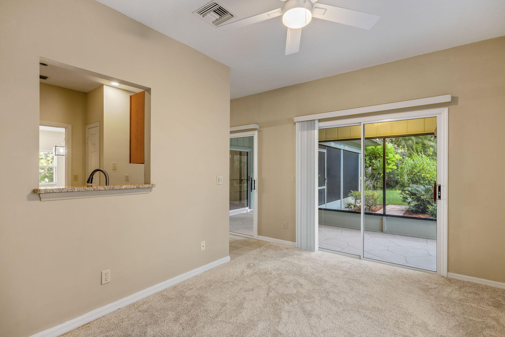 460 Tamarind Place Property Photo 26