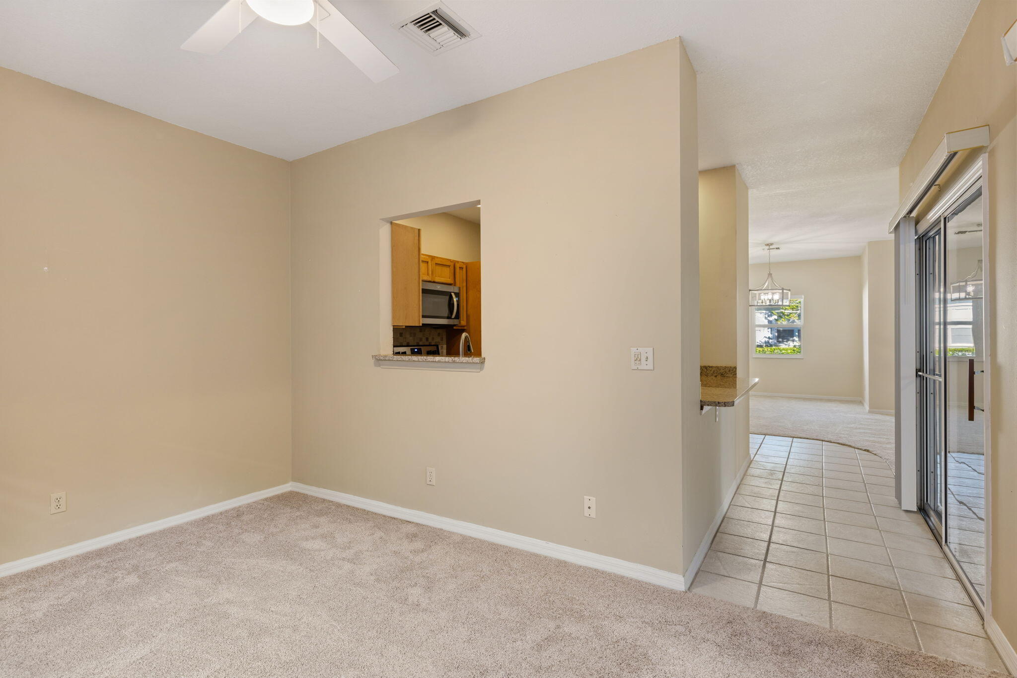 460 Tamarind Place Property Photo 27