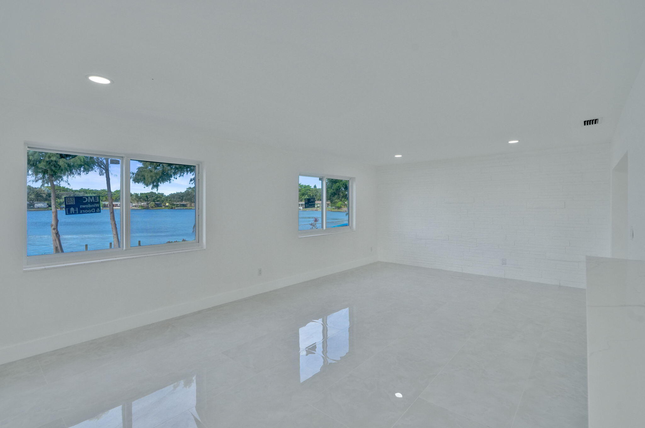 8351 Nw 19th Street Property Photo 14
