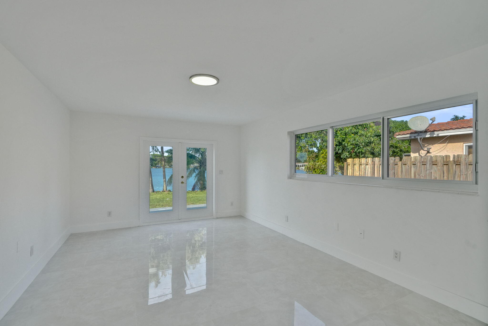 8351 Nw 19th Street Property Photo 16