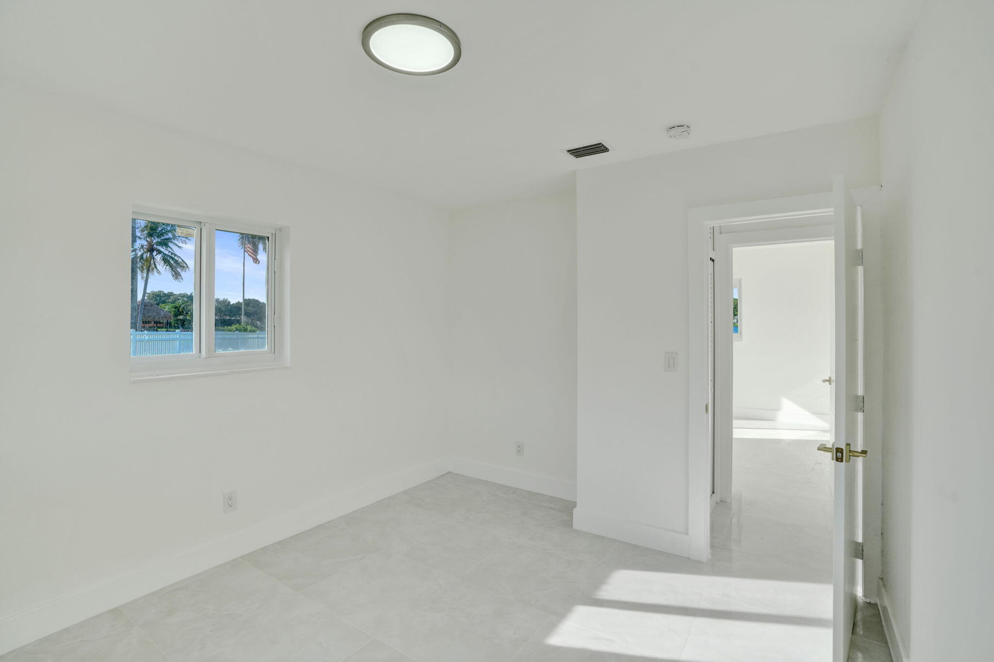 8351 Nw 19th Street Property Photo 33