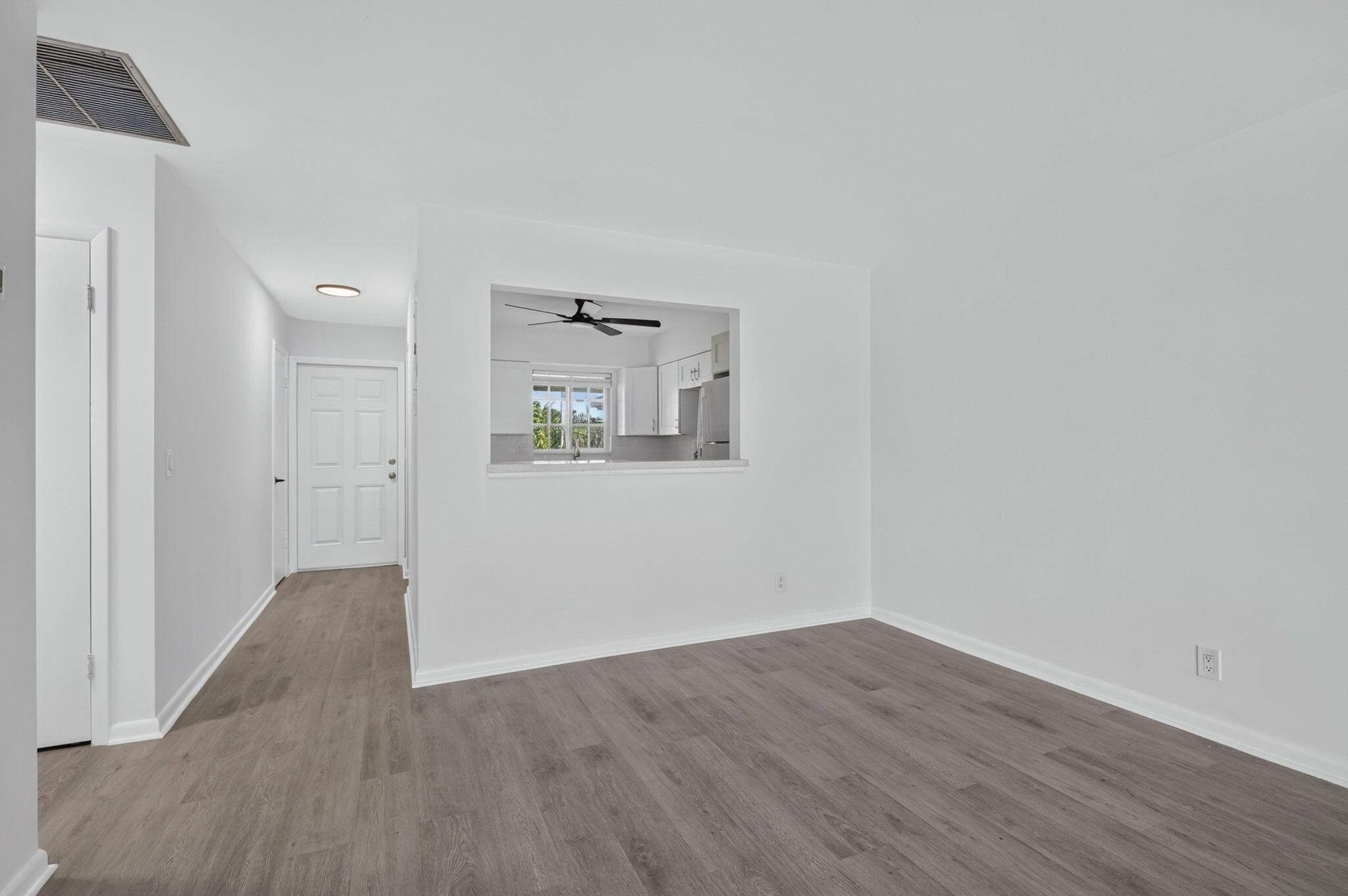 405 Southwind Drive 5 Property Photo 16