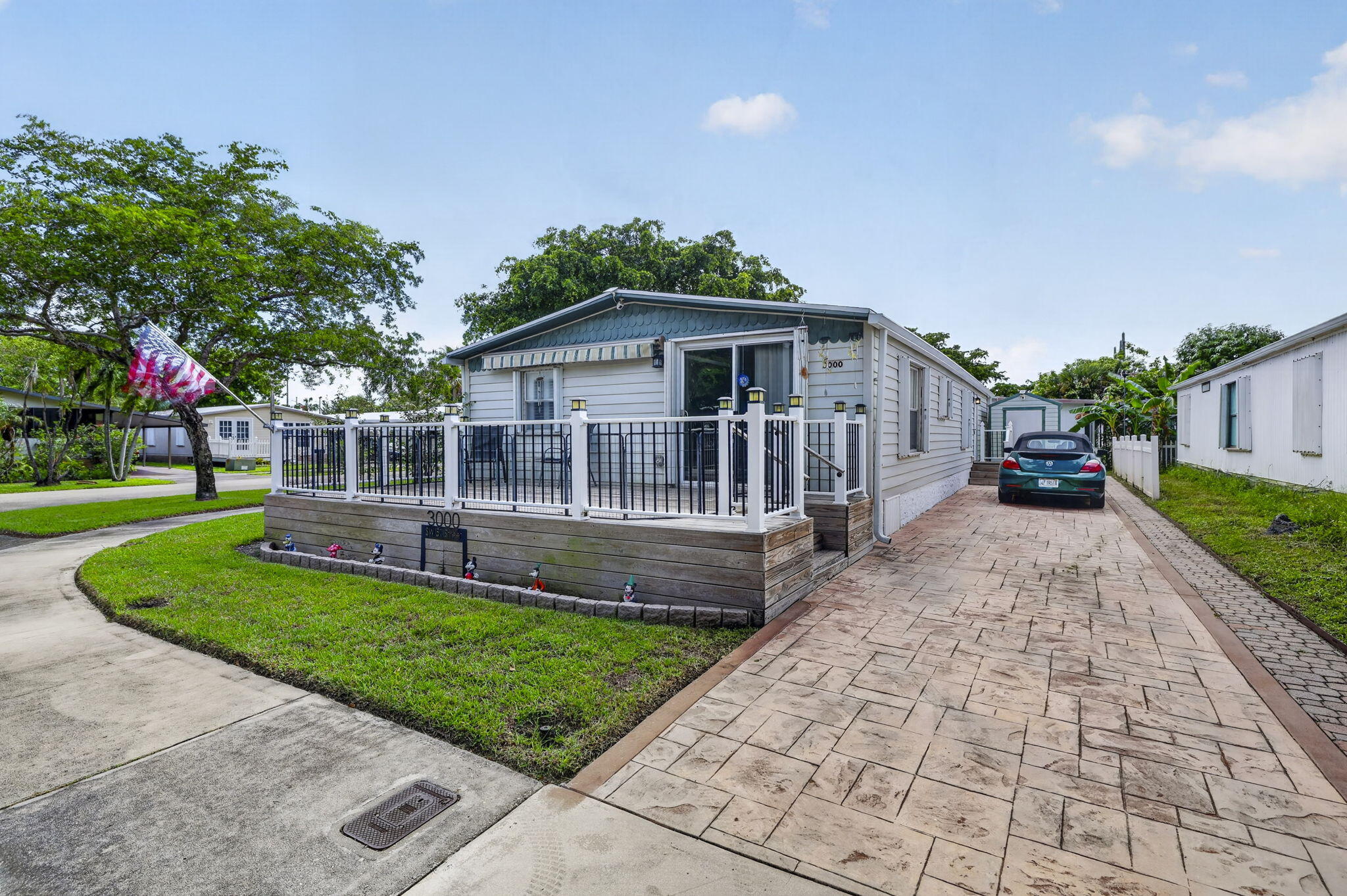 3000 Sw 51st Street Property Photo 1