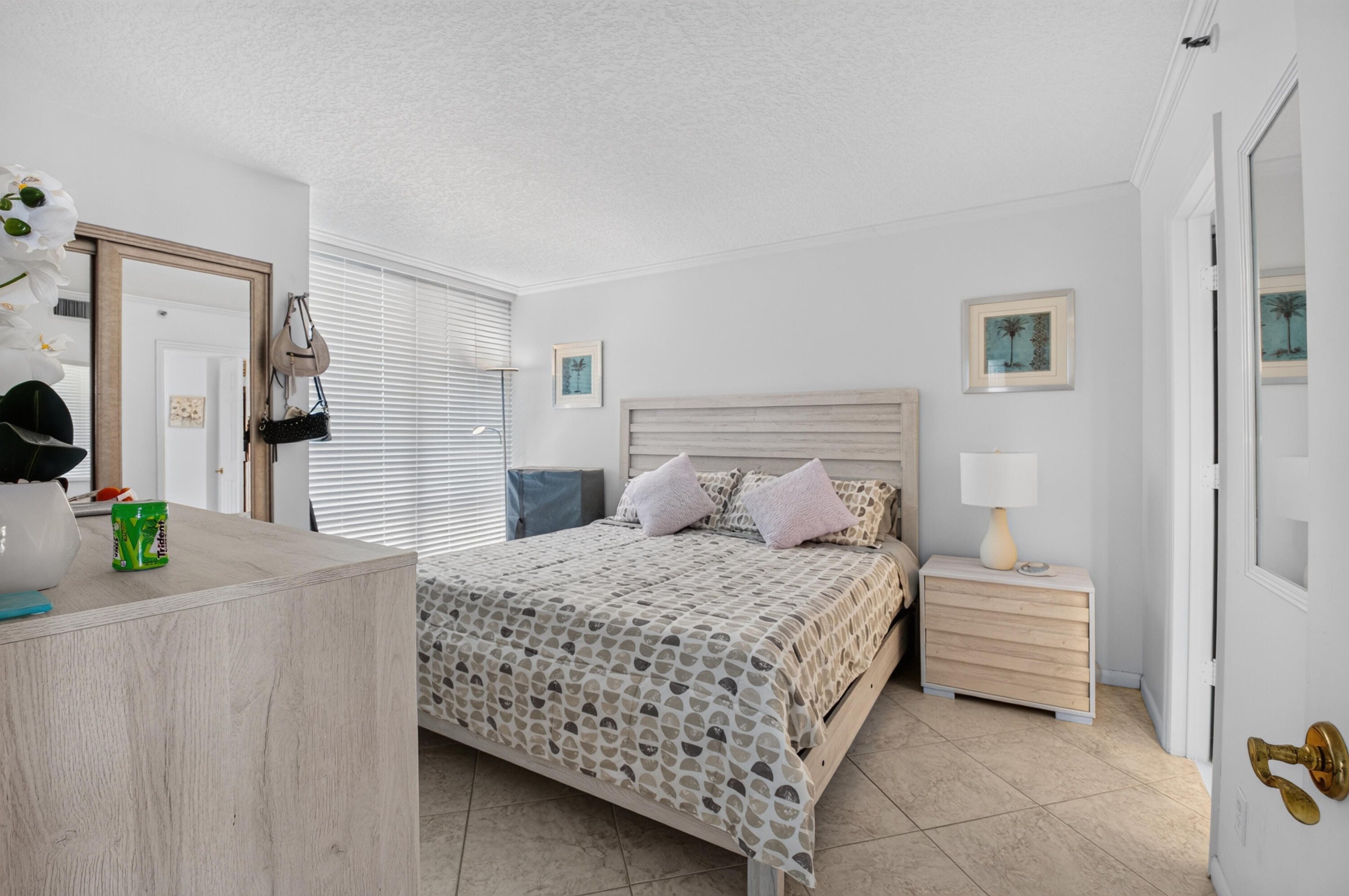 2687 N Ocean Boulevard G206 Property Photo 16