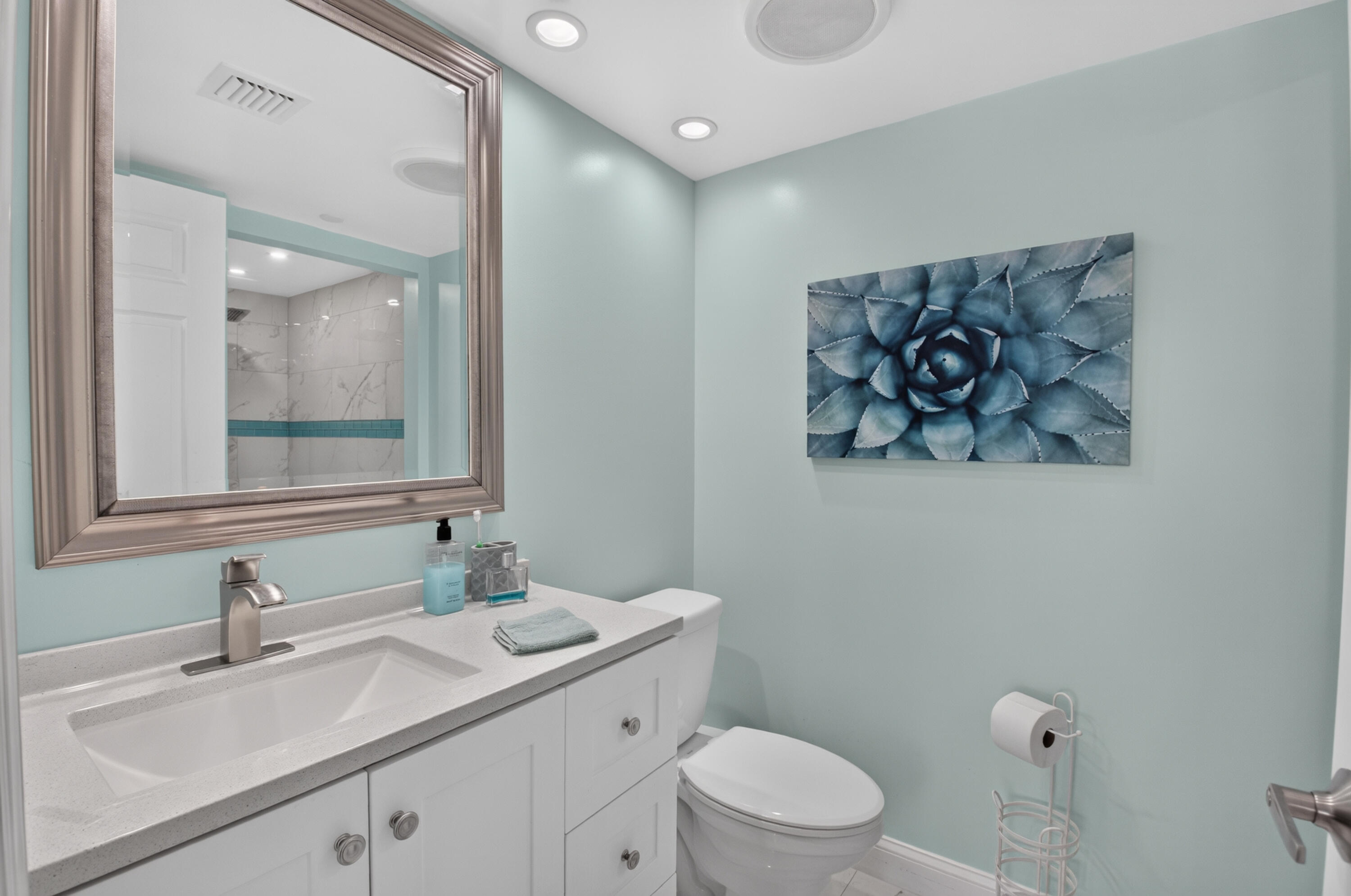 2687 N Ocean Boulevard G206 Property Photo 22