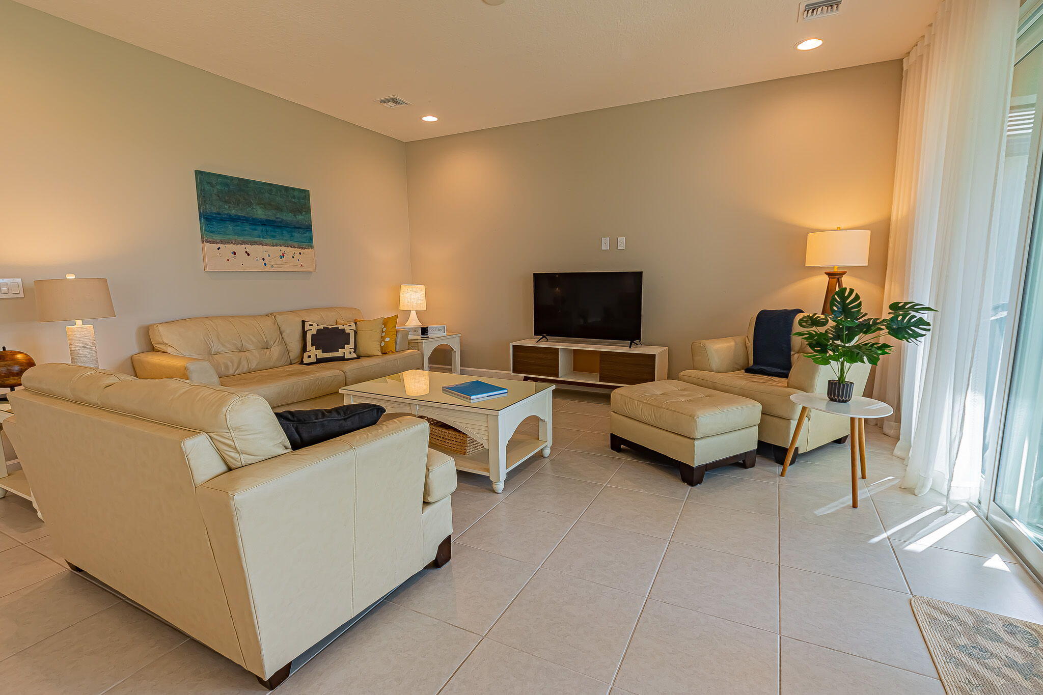 13348 Sw River Rock Road Property Photo 1