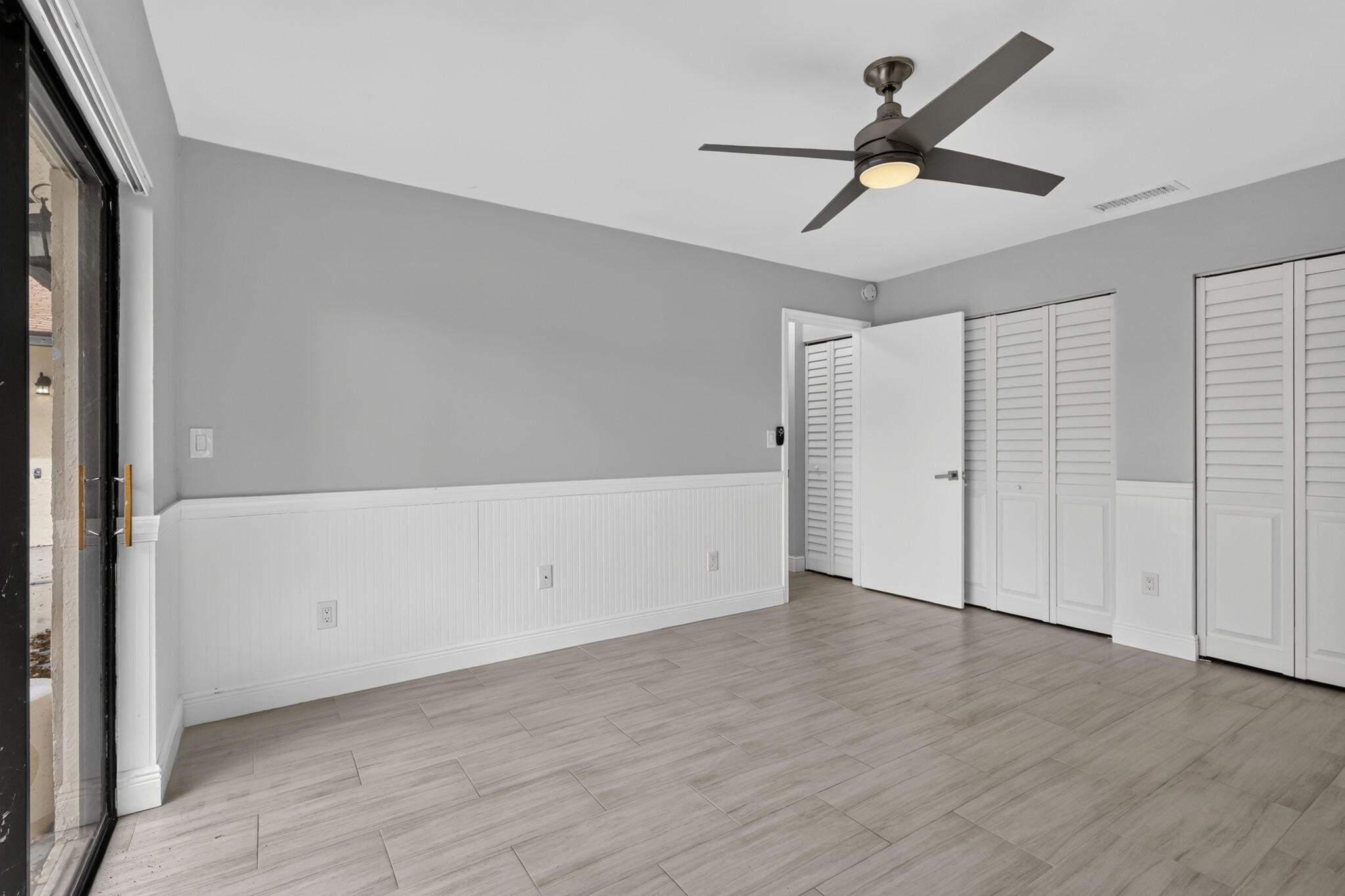 1050 Summit Place Circle D Property Photo 13