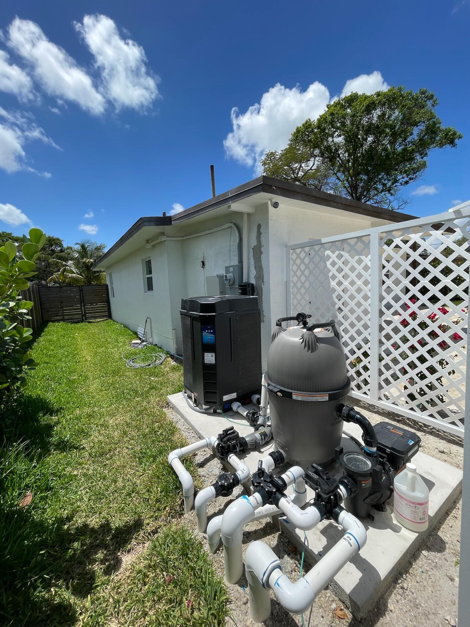 1564 Sw 28th Terrace Property Photo 28