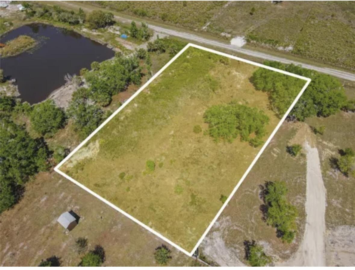 18130 Nw 294th Street Property Photo 3