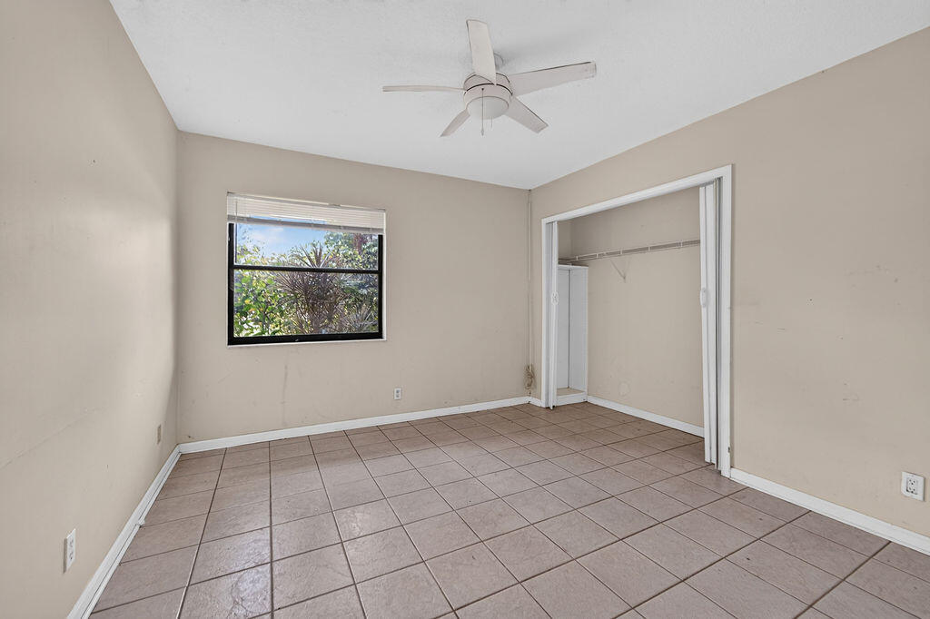 7625 Canal Drive Property Photo 8