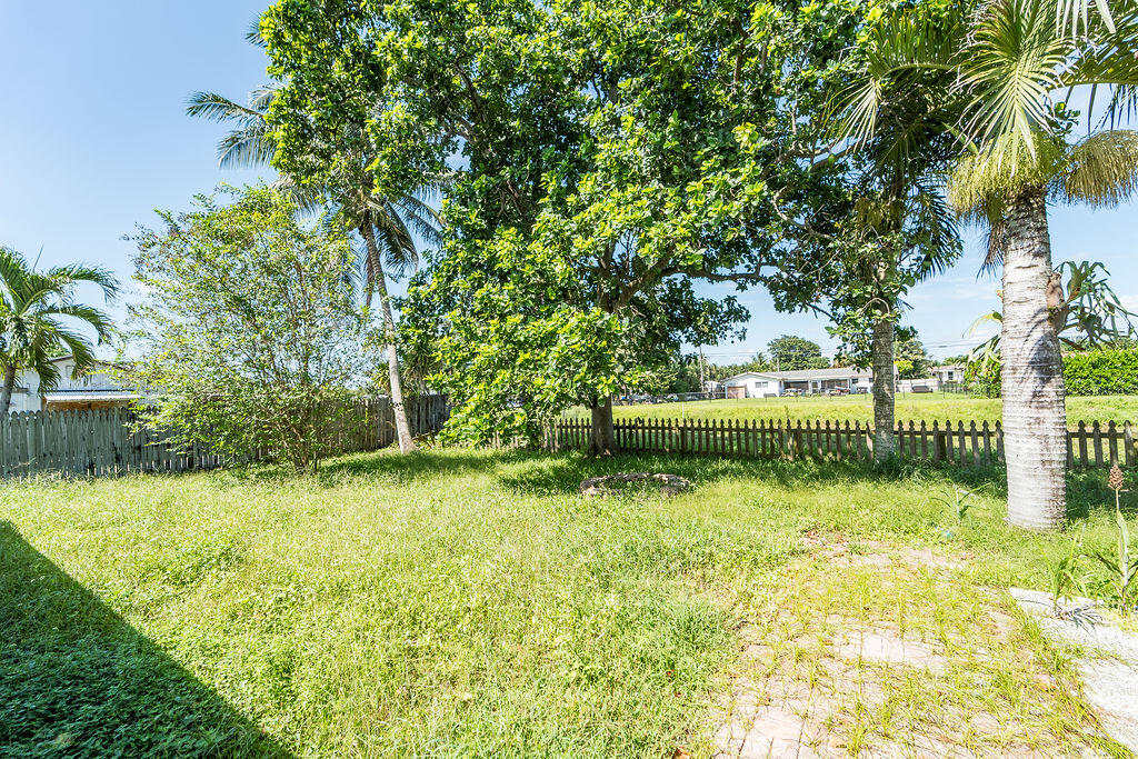 7625 Canal Drive Property Photo 27
