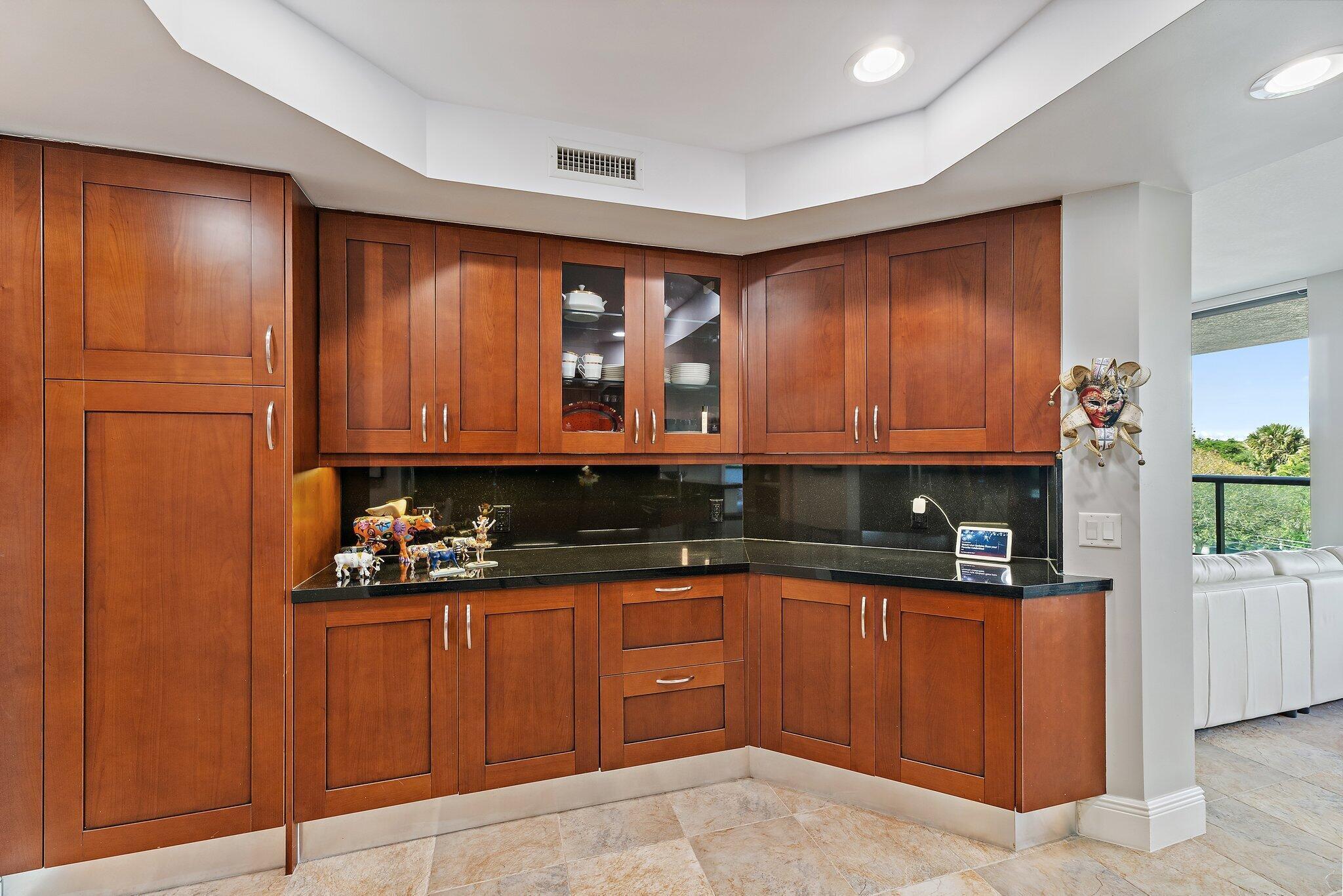 3630 Gardens Parkway 304c Property Photo 10