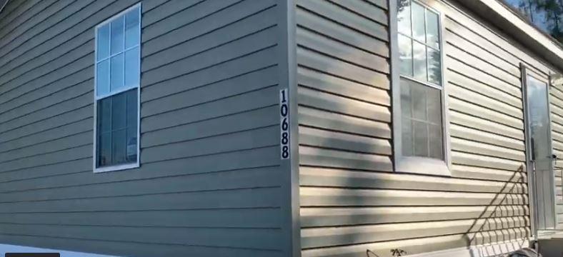 10688 N Branch Road Property Photo 1