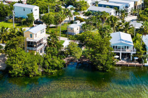 6 Beach Drive Property Photo 9