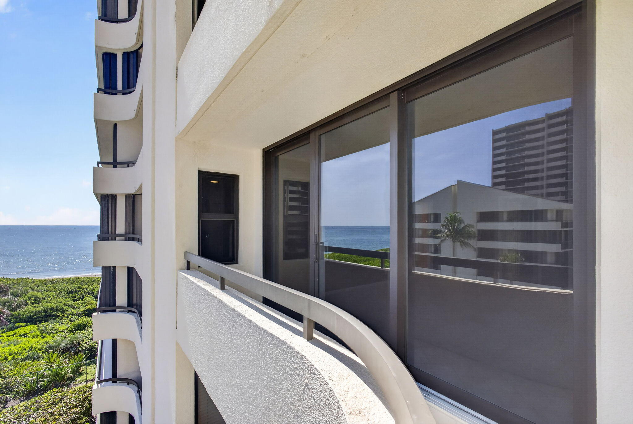 4000 N Ocean Drive 403 Property Photo 47