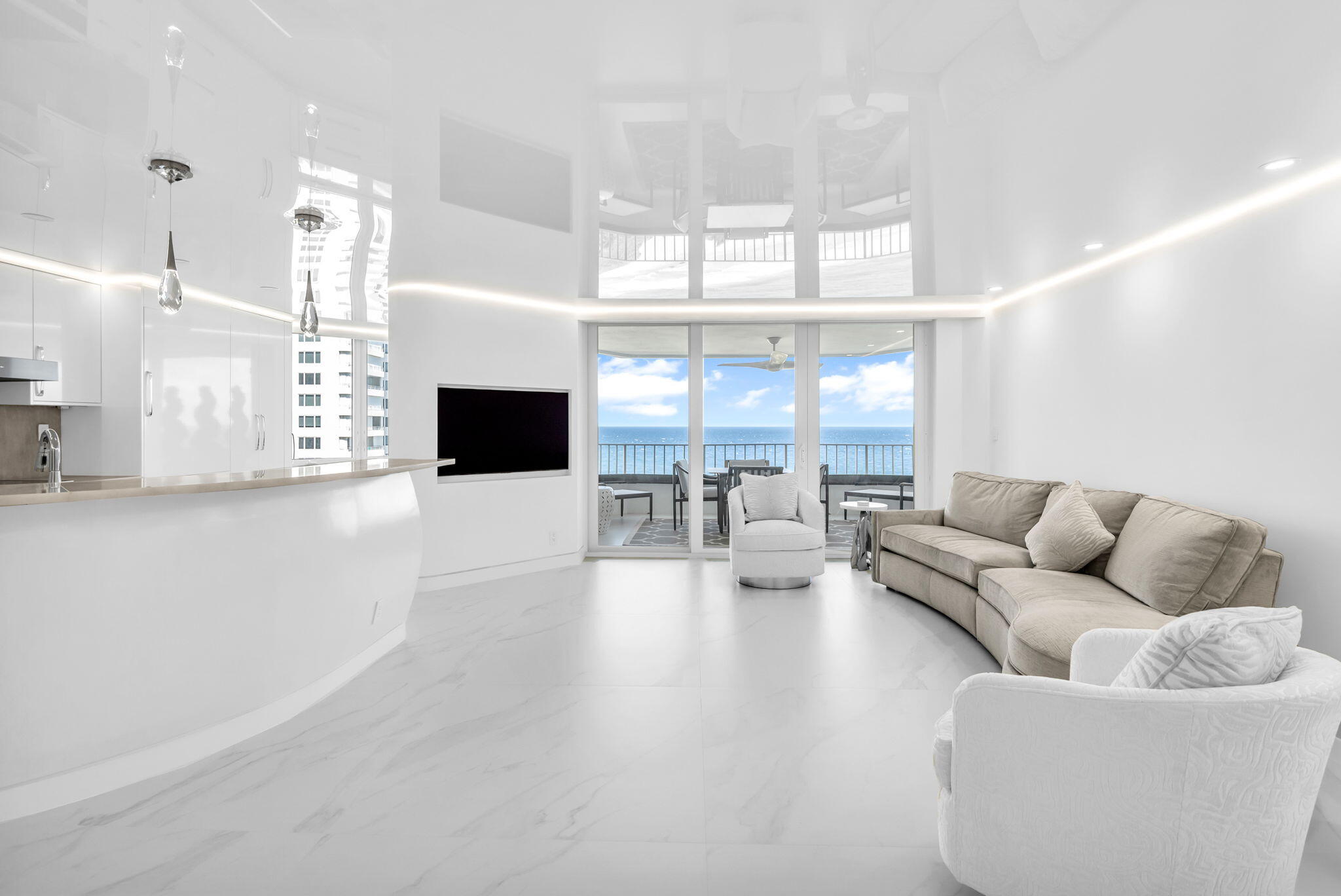 550 S Ocean Boulevard 1205 Property Photo 1