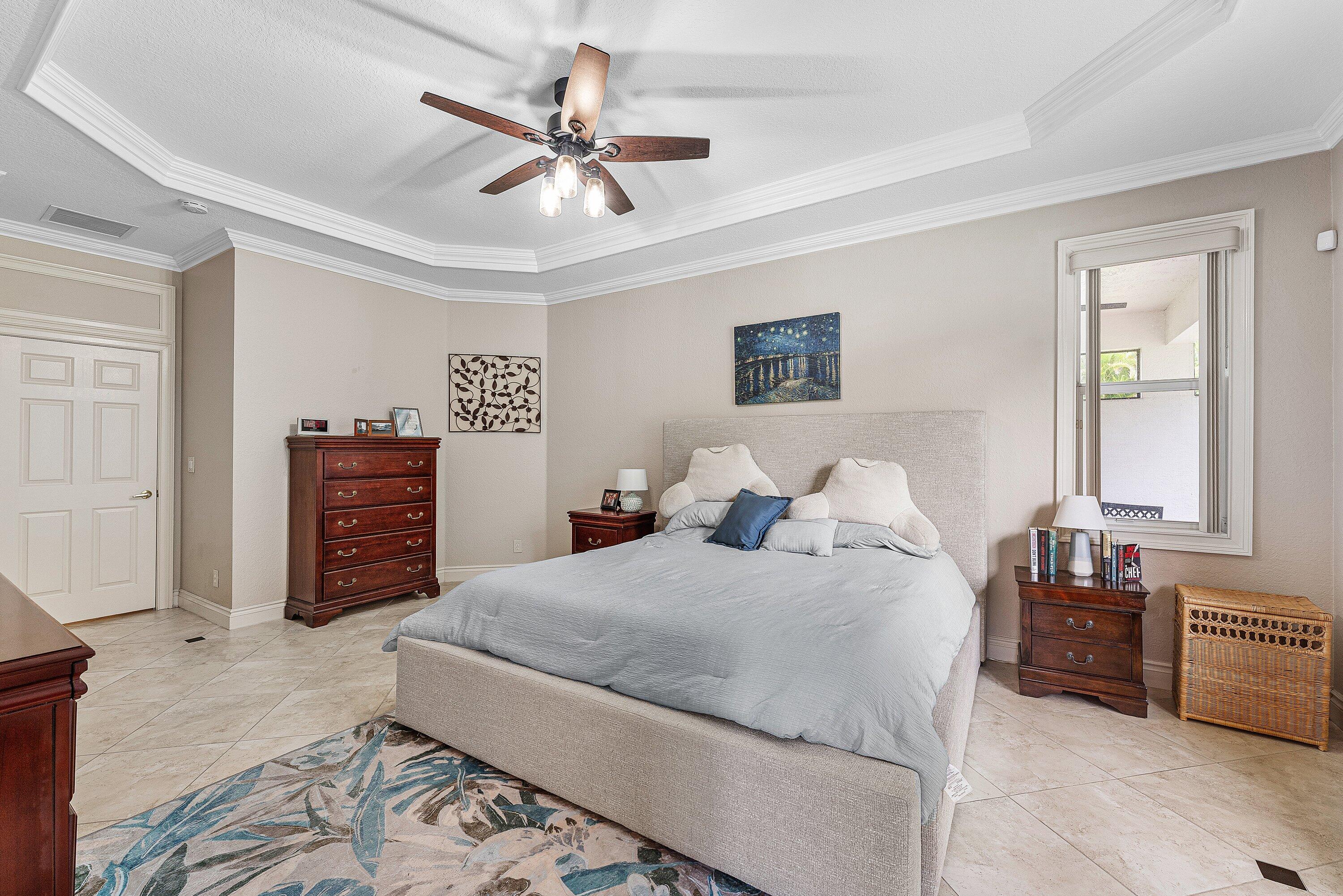 310 Venice Boulevard 310 Property Photo 23