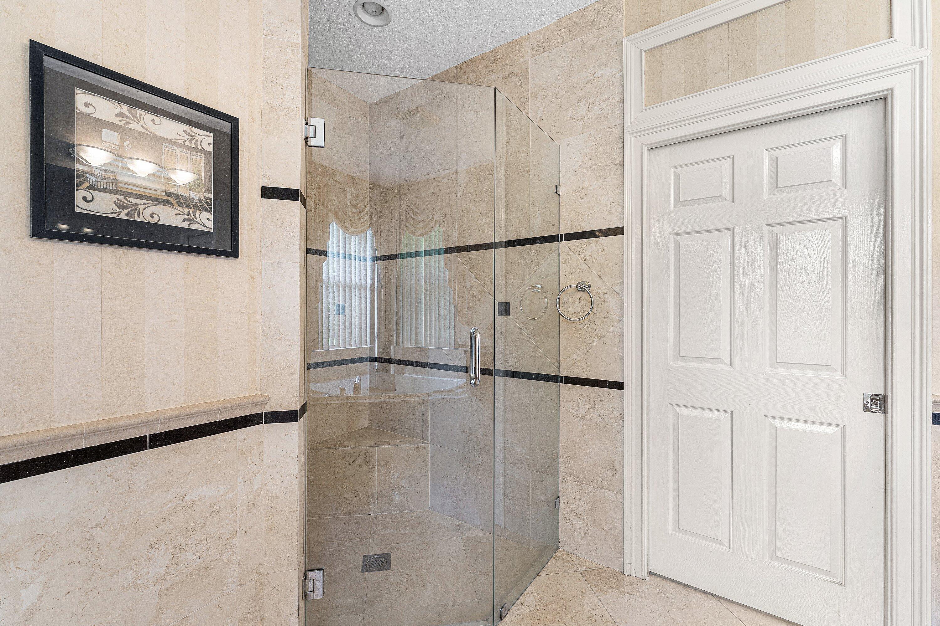 310 Venice Boulevard 310 Property Photo 26