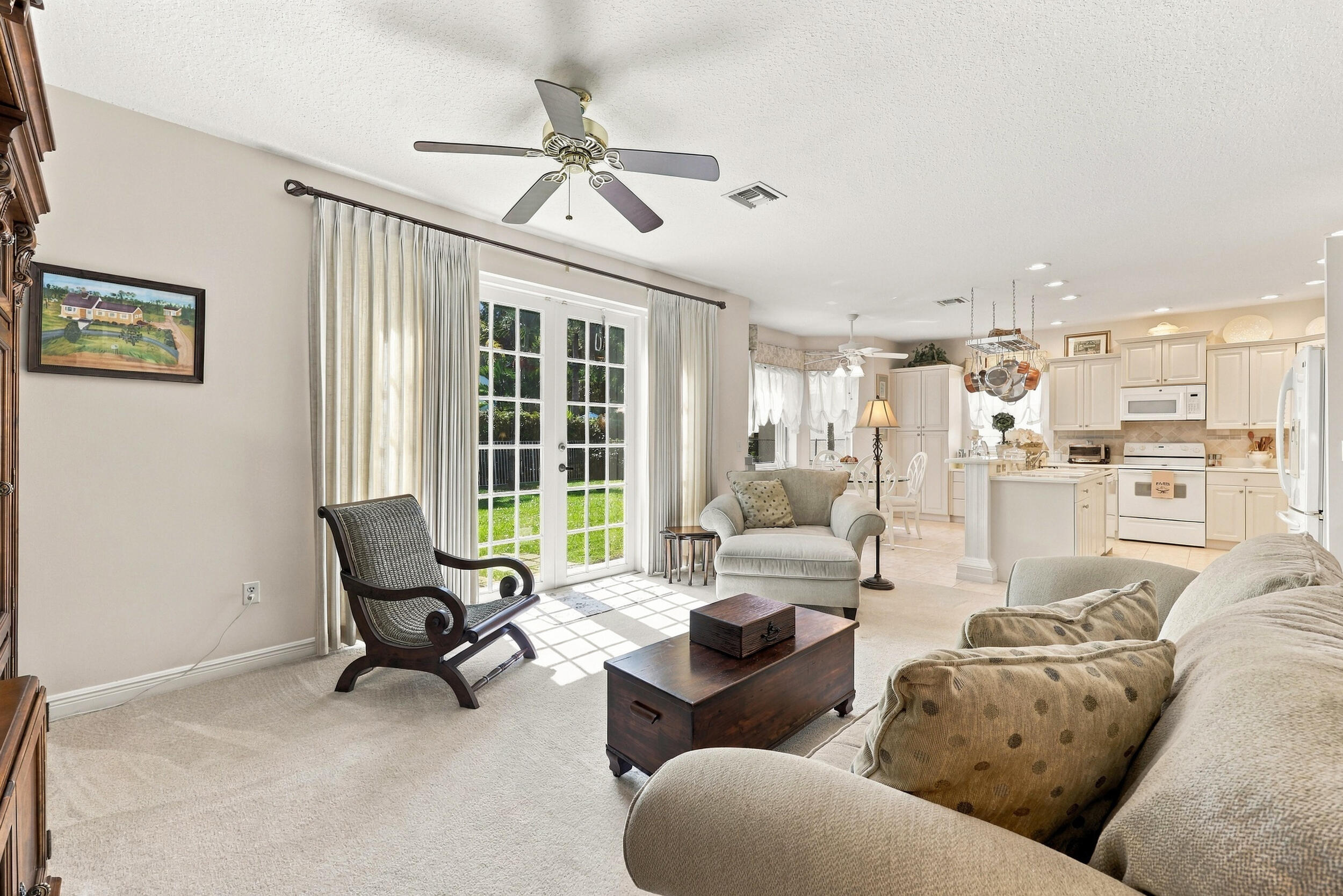 6346 Stonehurst Circle Property Photo 14