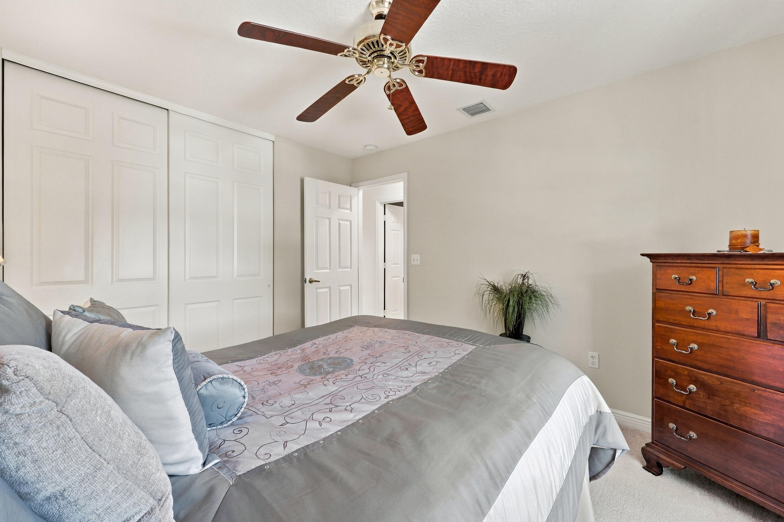6346 Stonehurst Circle Property Photo 29