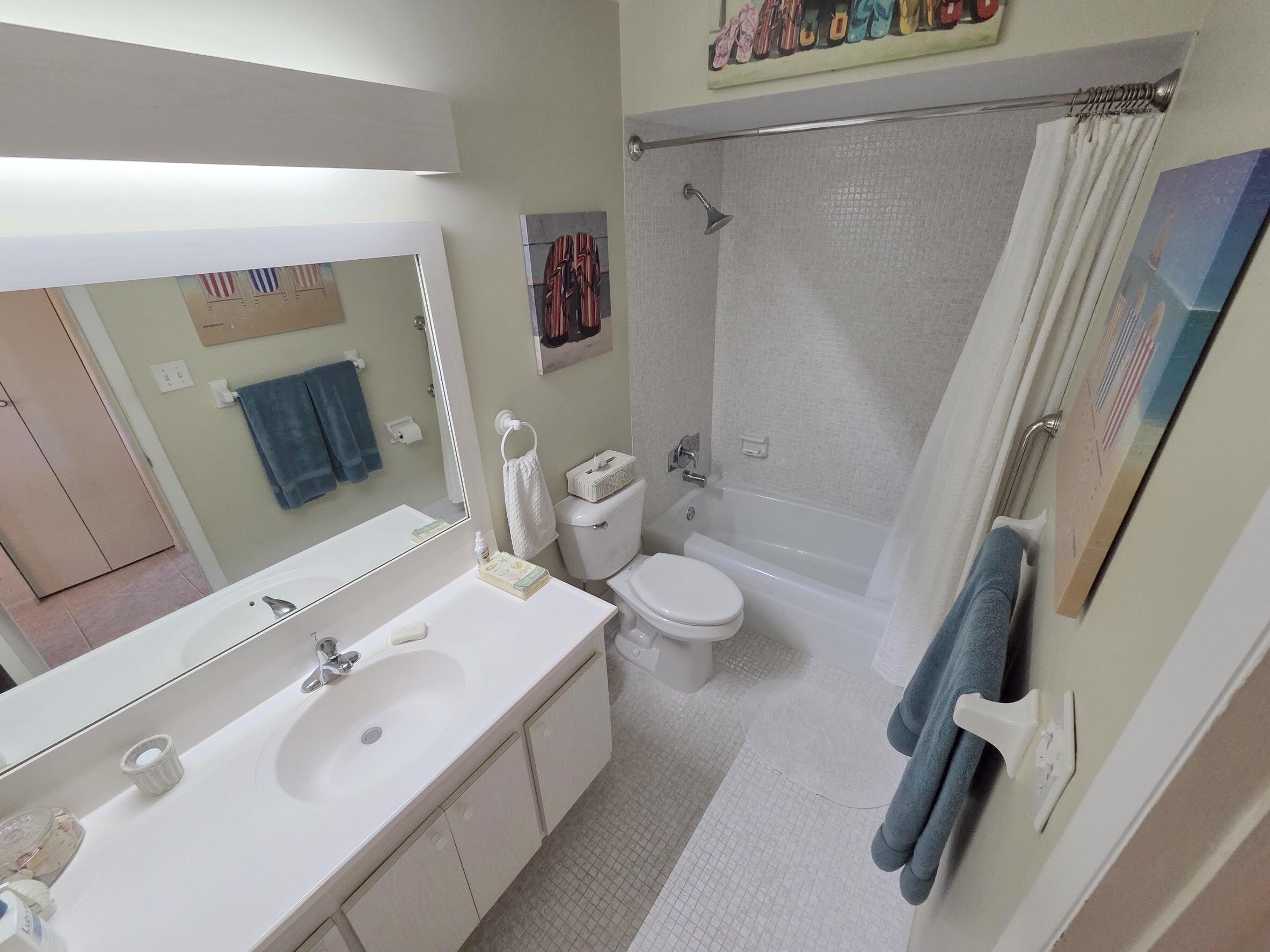 5550 N Ocean Boulevard 204 Property Photo 14