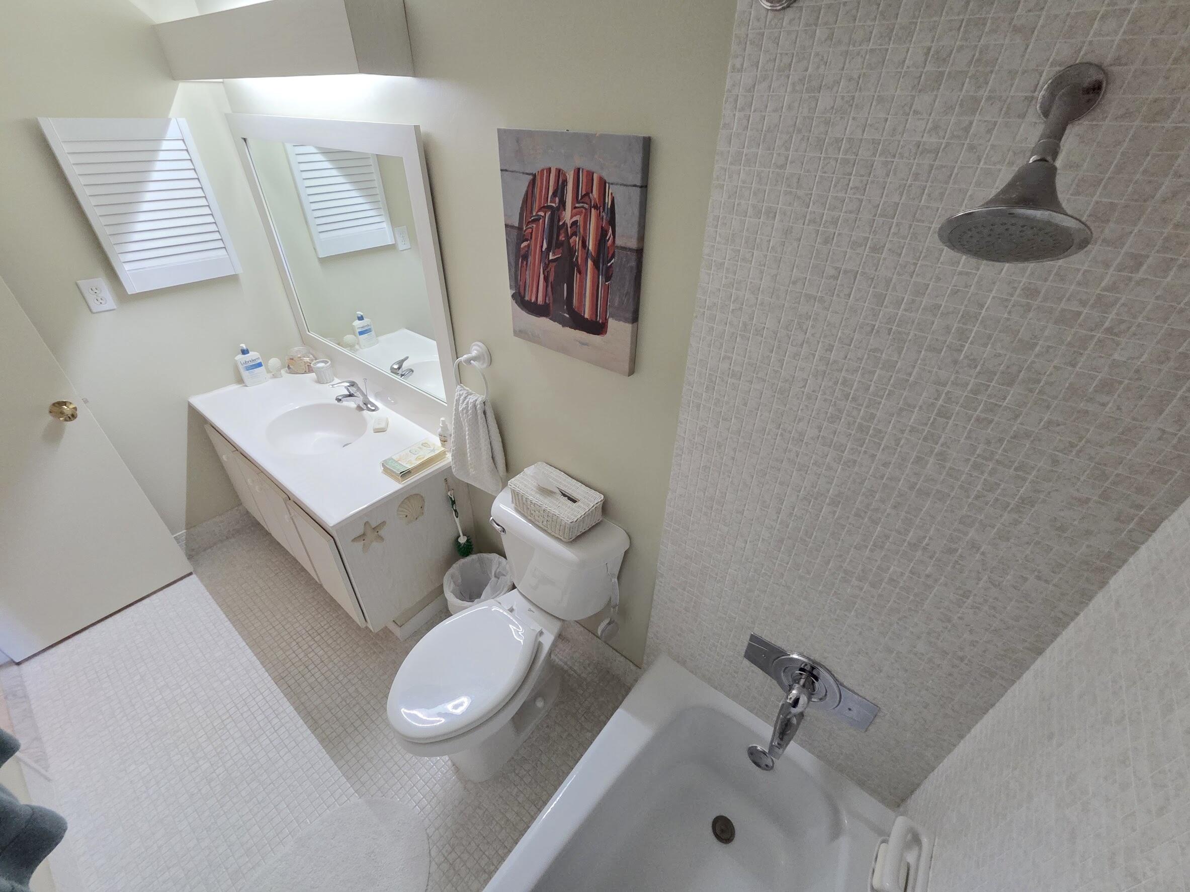 5550 N Ocean Boulevard 204 Property Photo 15