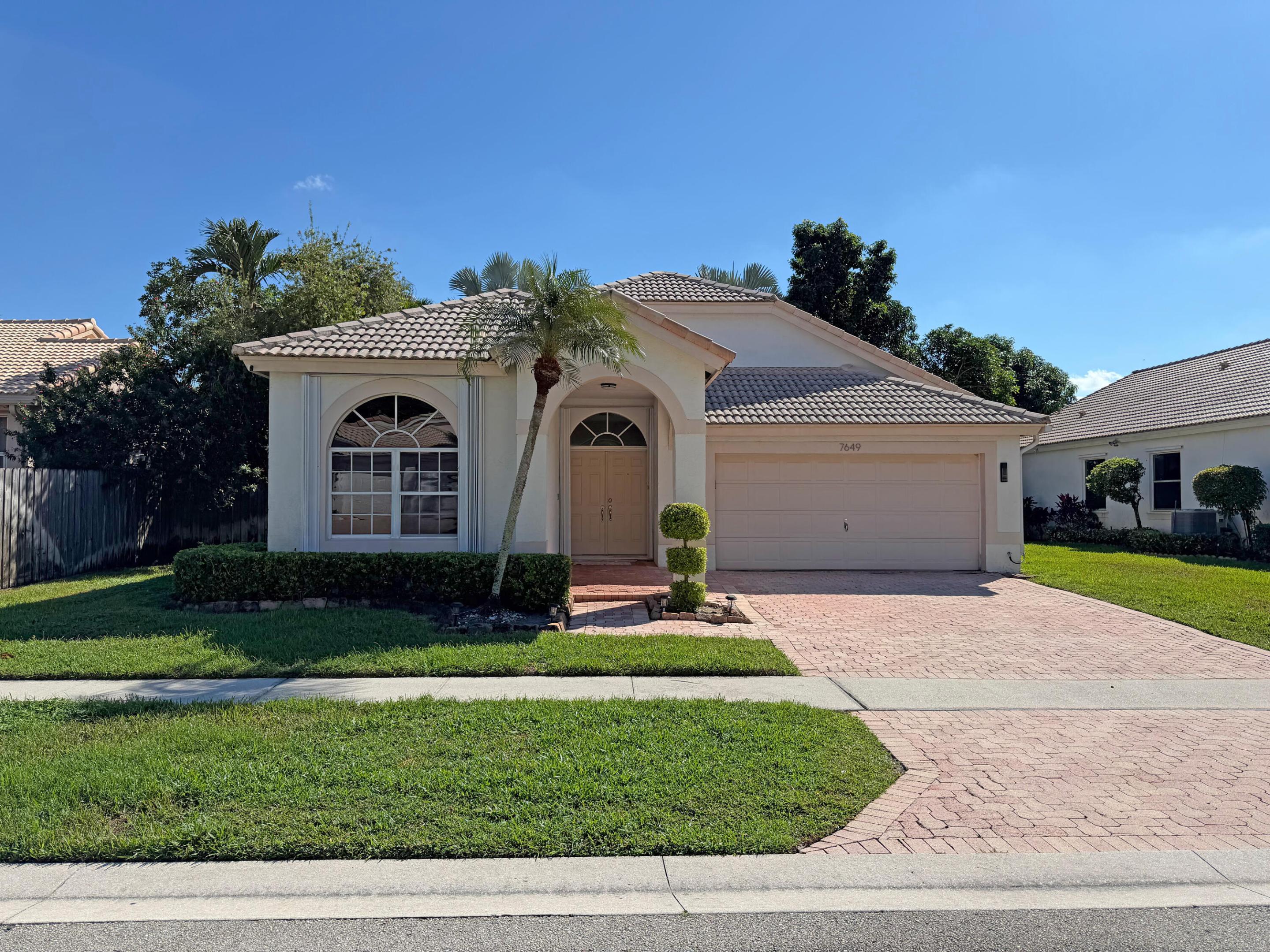 7649 Eagle Point Drive Property Photo 1