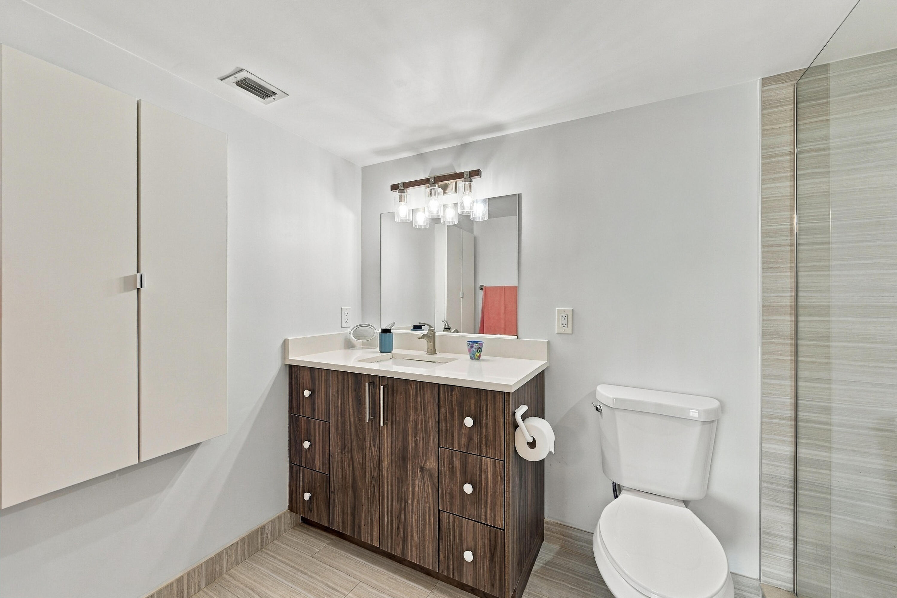 2802 Victoria Way Way J1 Property Photo 14