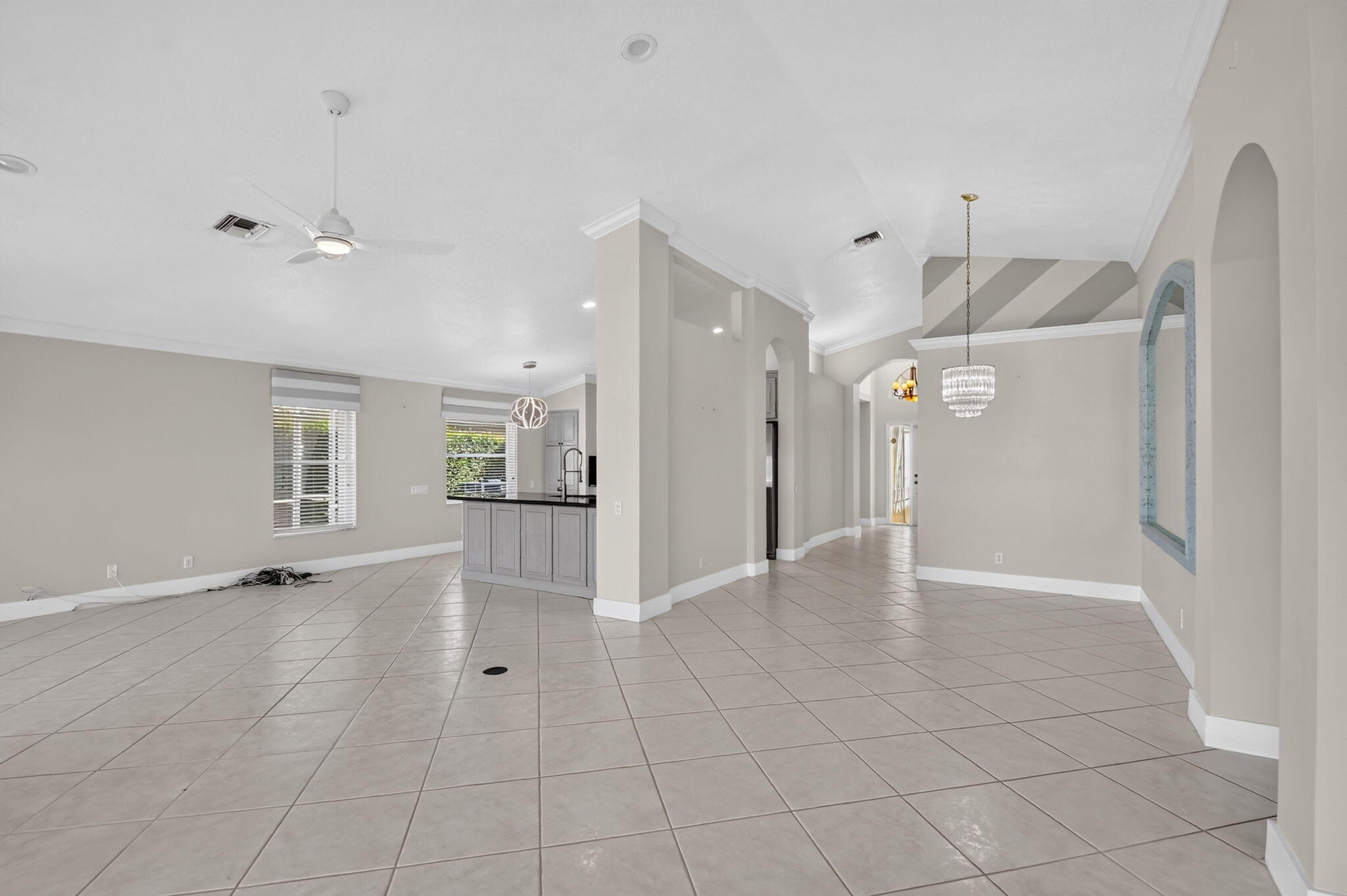 6649 Sherbrook Drive Property Photo 4