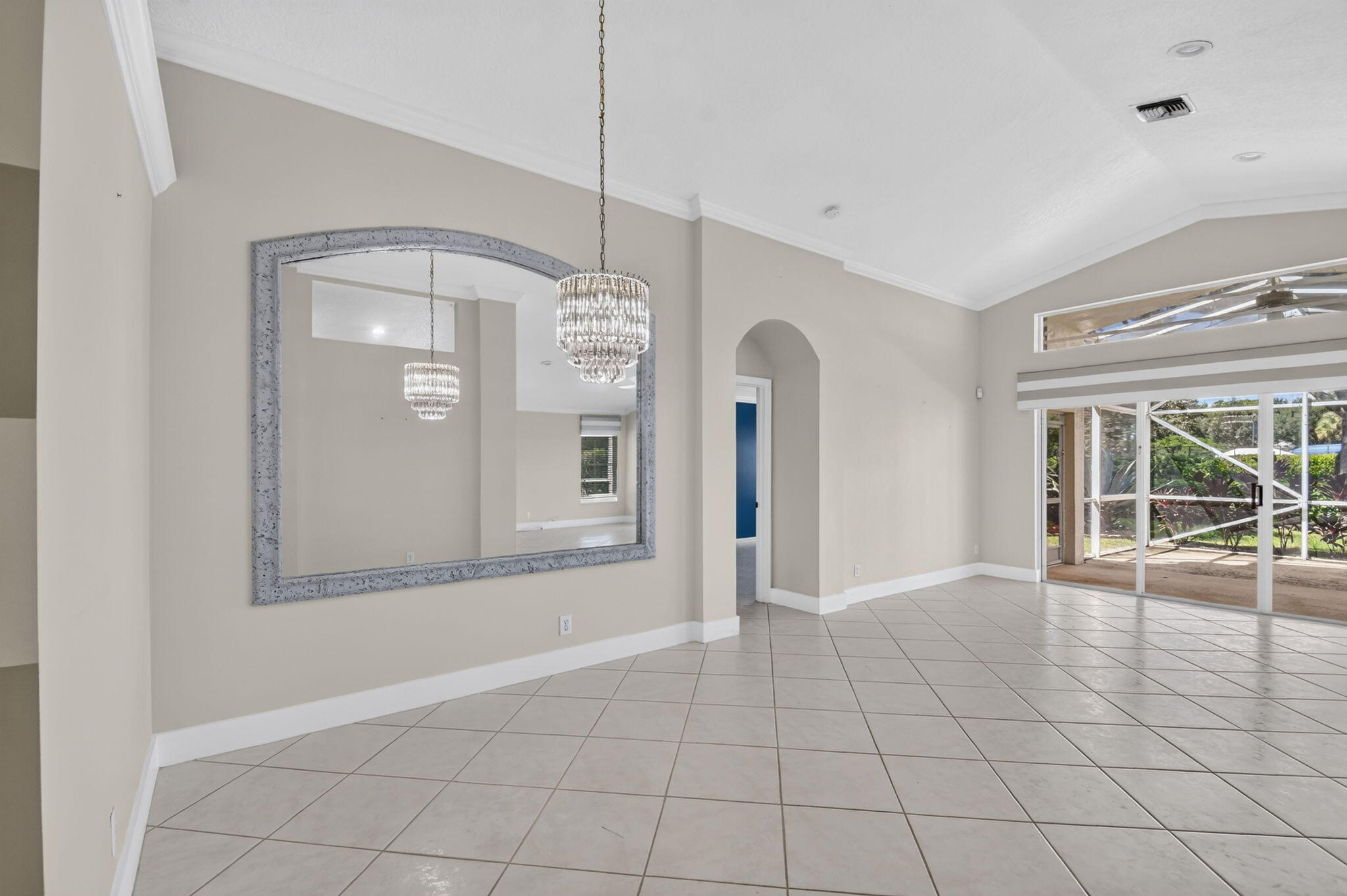 6649 Sherbrook Drive Property Photo 5