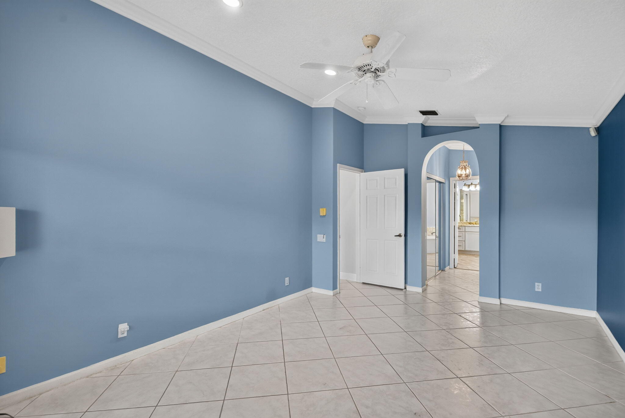 6649 Sherbrook Drive Property Photo 17