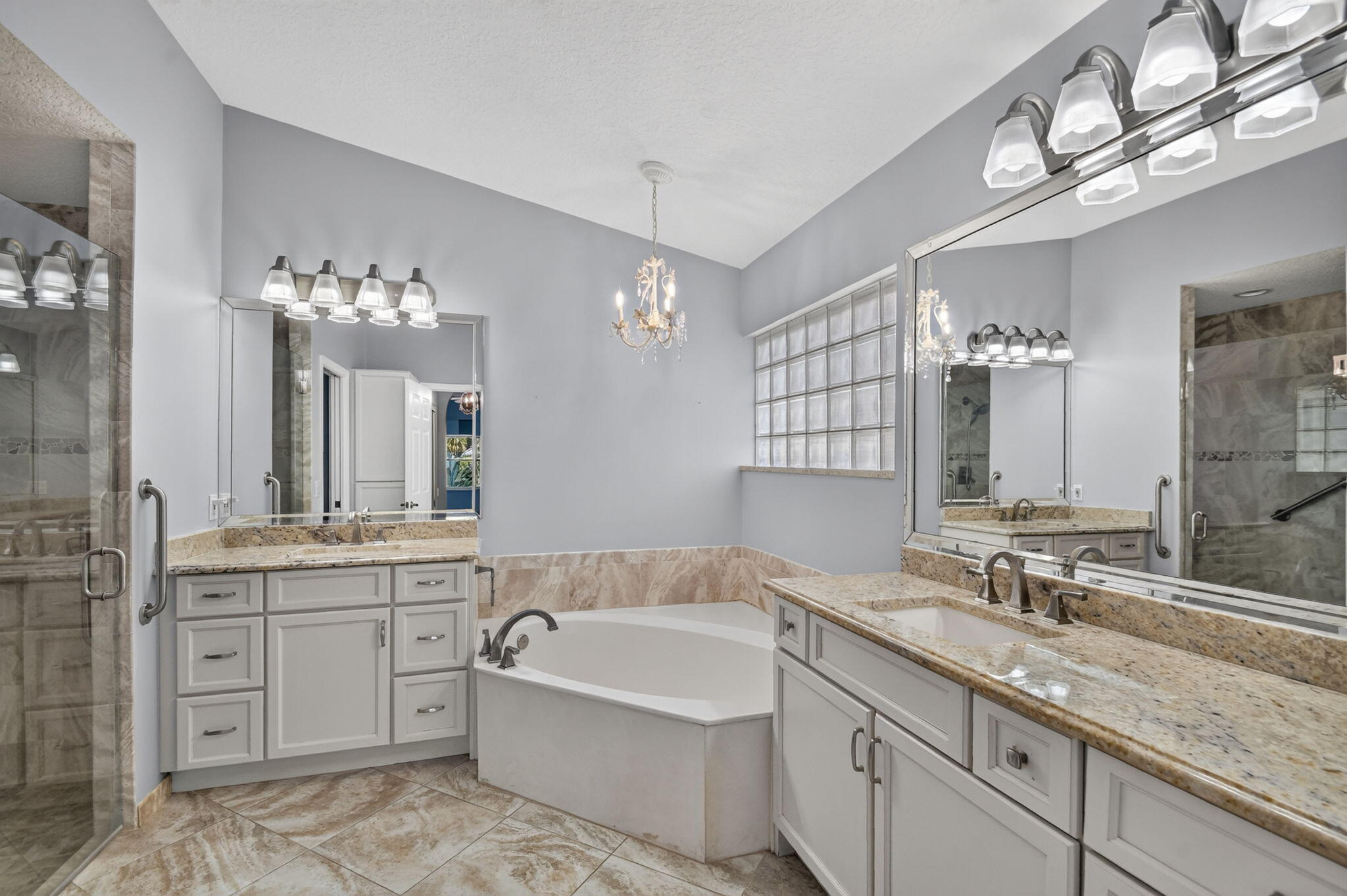6649 Sherbrook Drive Property Photo 18