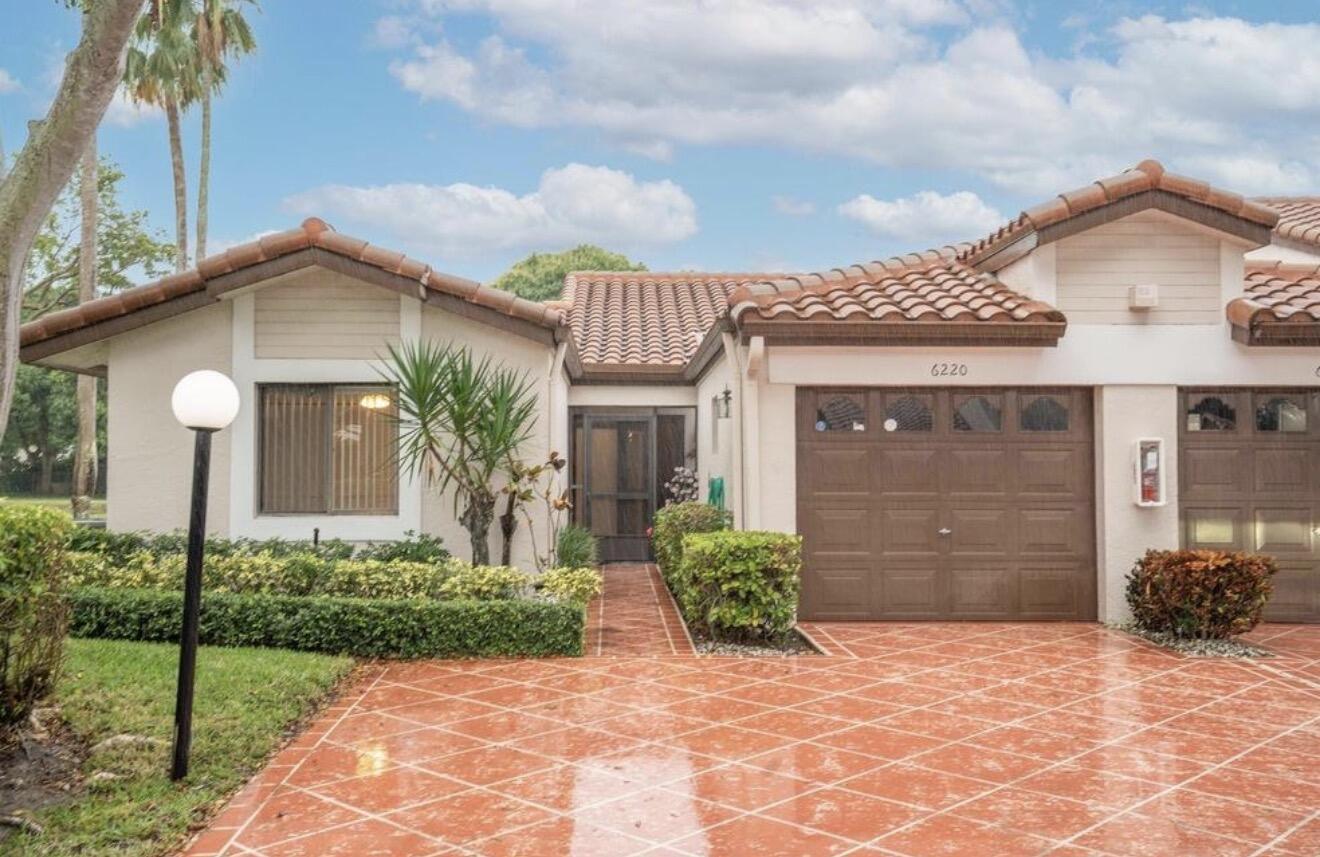 6054 Sunny Manor Court #C Property Photo 1