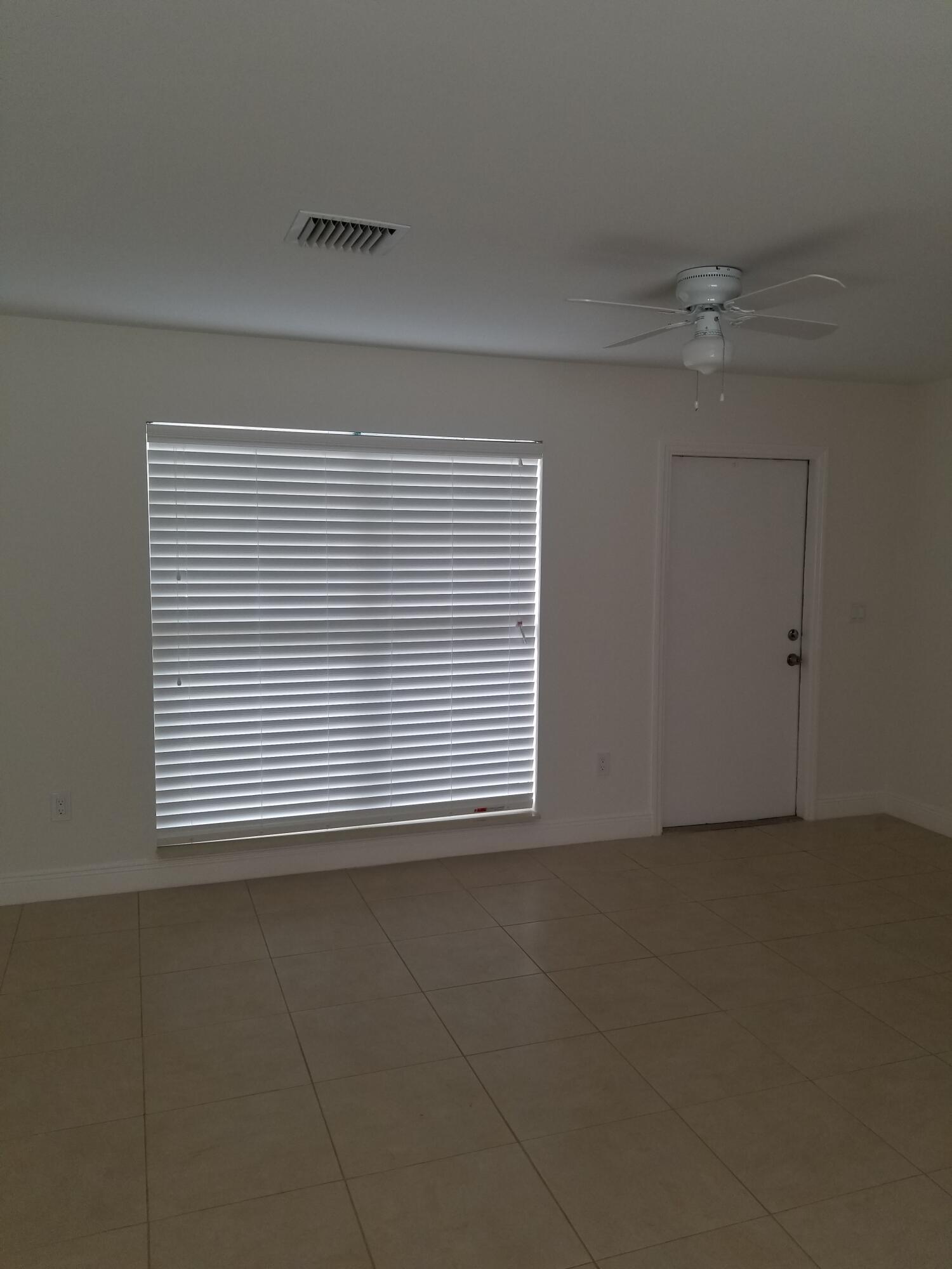 5171 Eadie Place Property Photo 6
