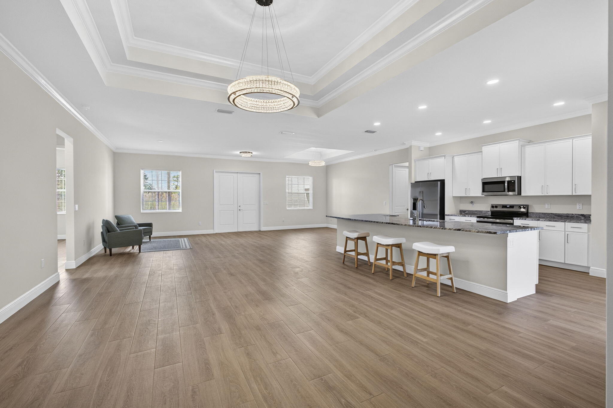 14043 87th Street N Property Photo 1