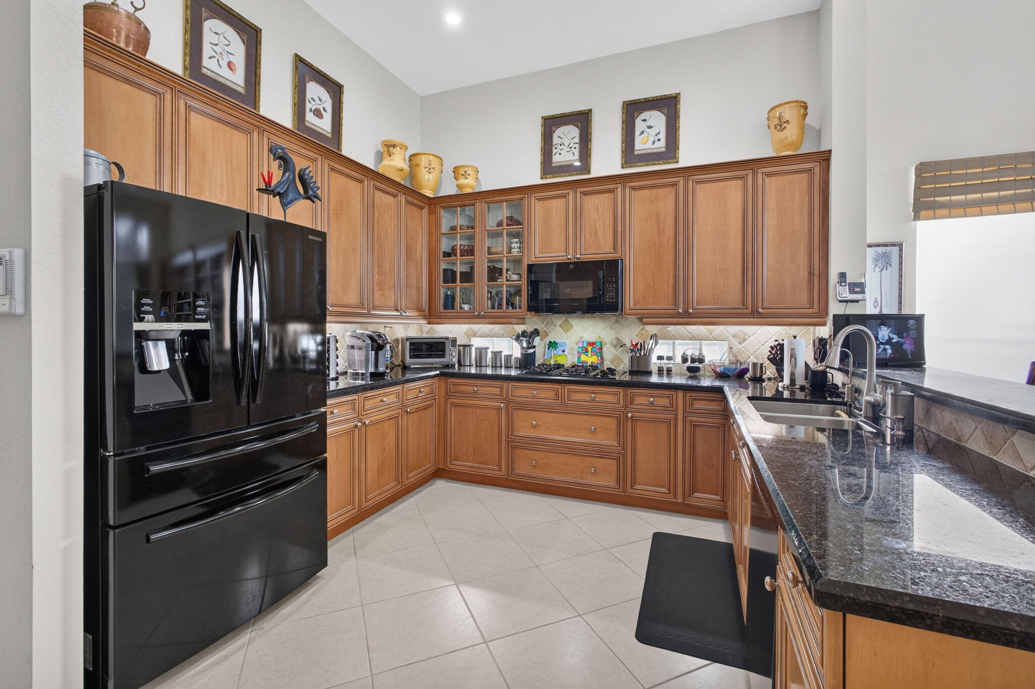 136 Sedona Way Property Photo 19