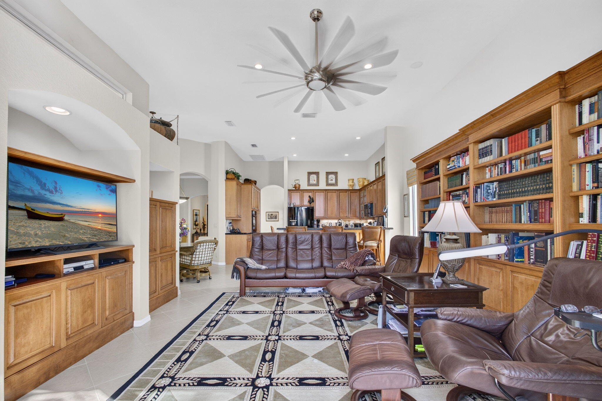 136 Sedona Way Property Photo 27