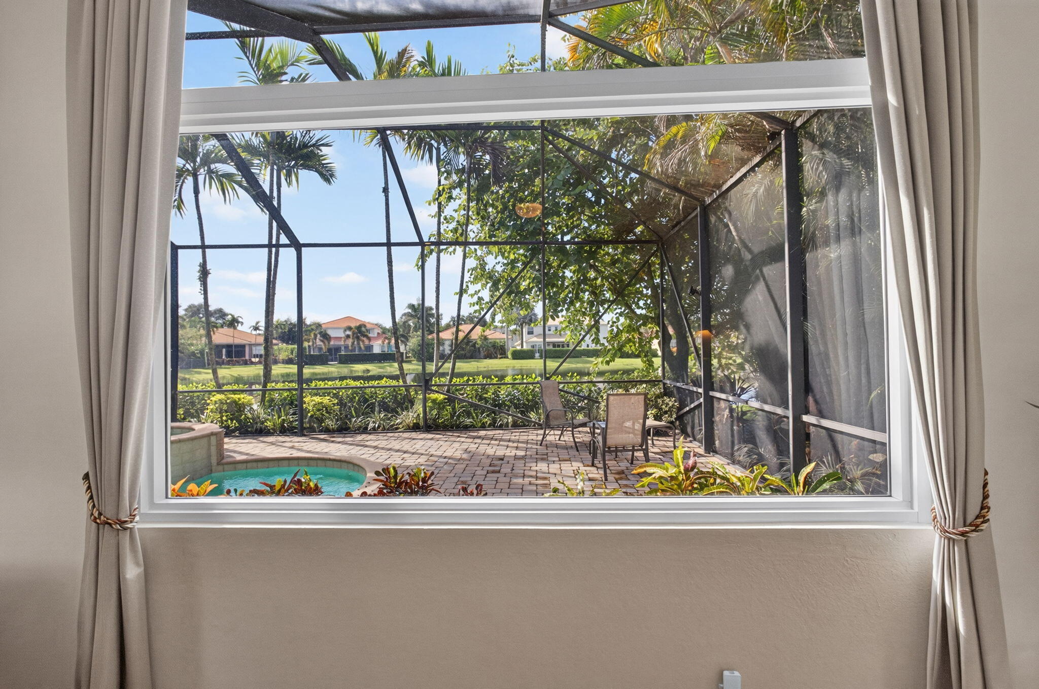 136 Sedona Way Property Photo 33