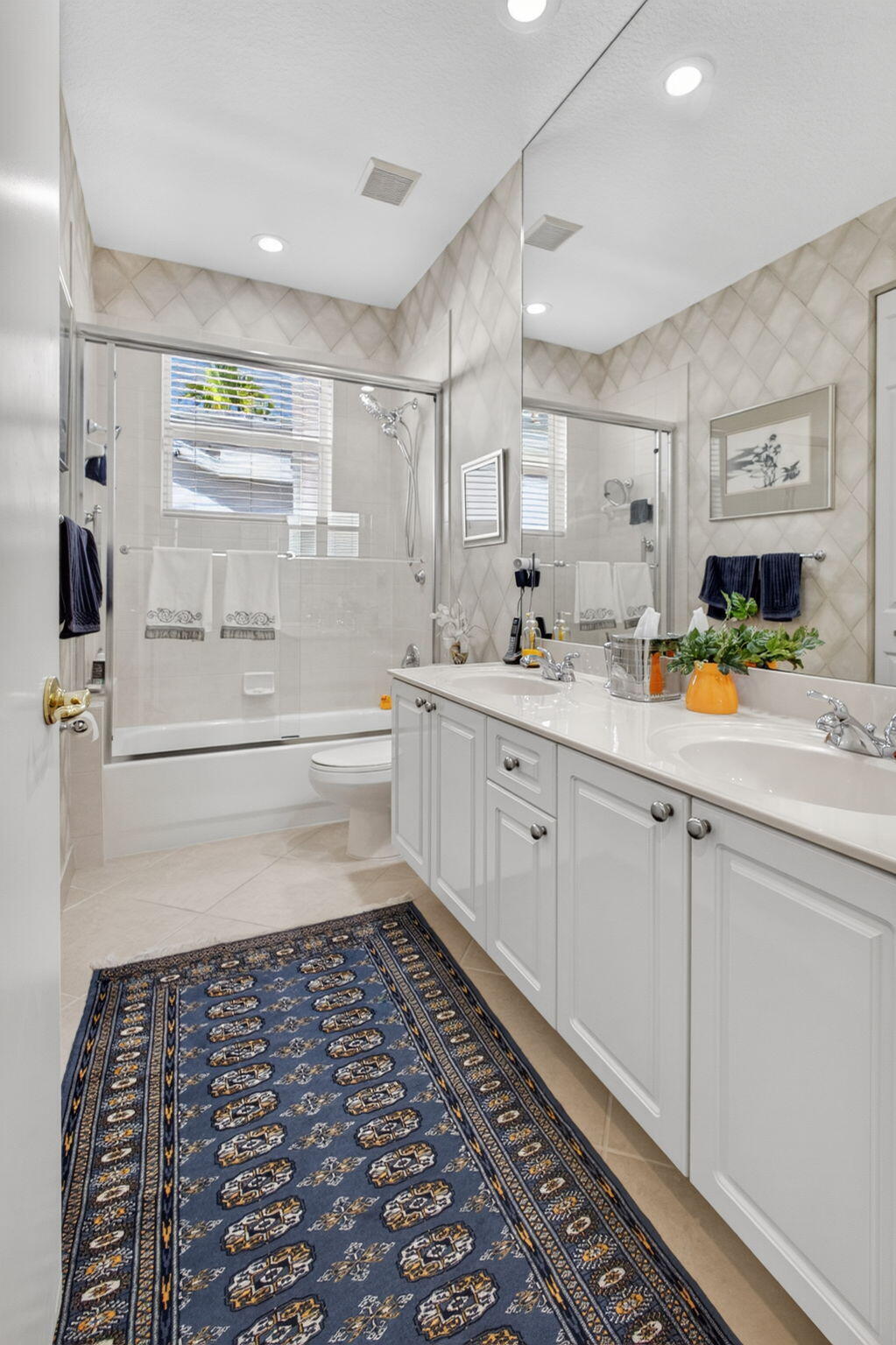 136 Sedona Way Property Photo 44