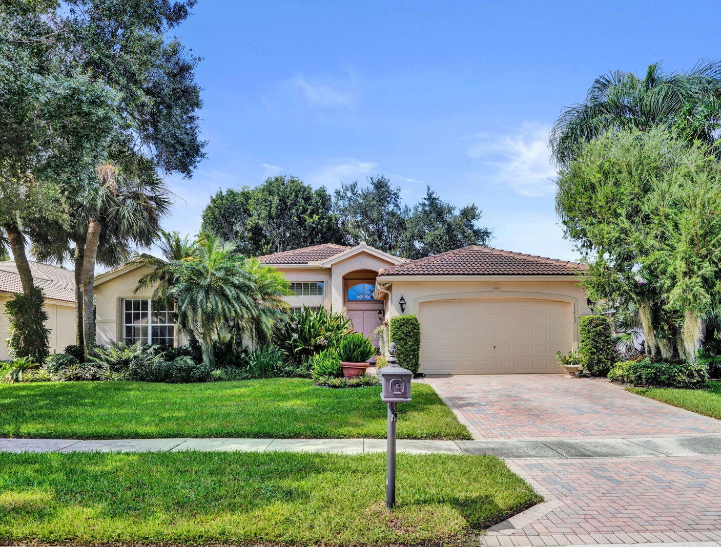 11733 CARDENAS Boulevard Property Photo 1