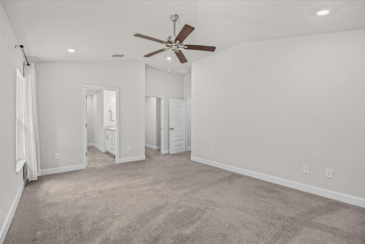 5216 Vespera Street Property Photo 10